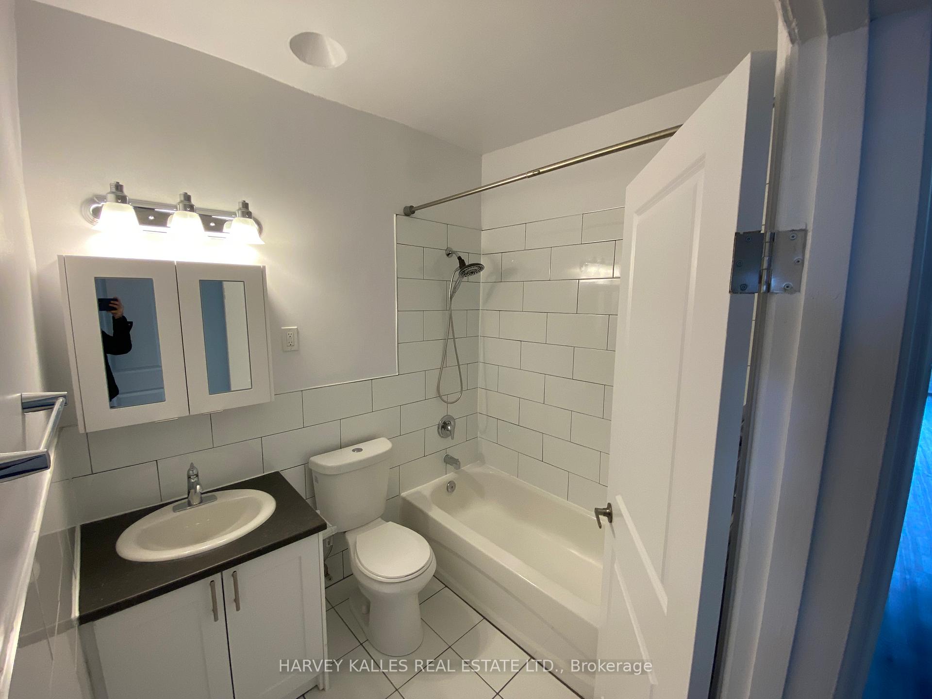 Photo 8 of Unit 4, 1072 St Clair Avenue W, Toronto, Oakwood Village — HOMEH