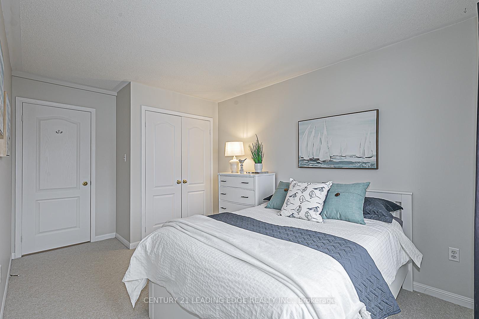 Photo 20 of 158 Country Glen Road, Markham, Cornell — HOMEH