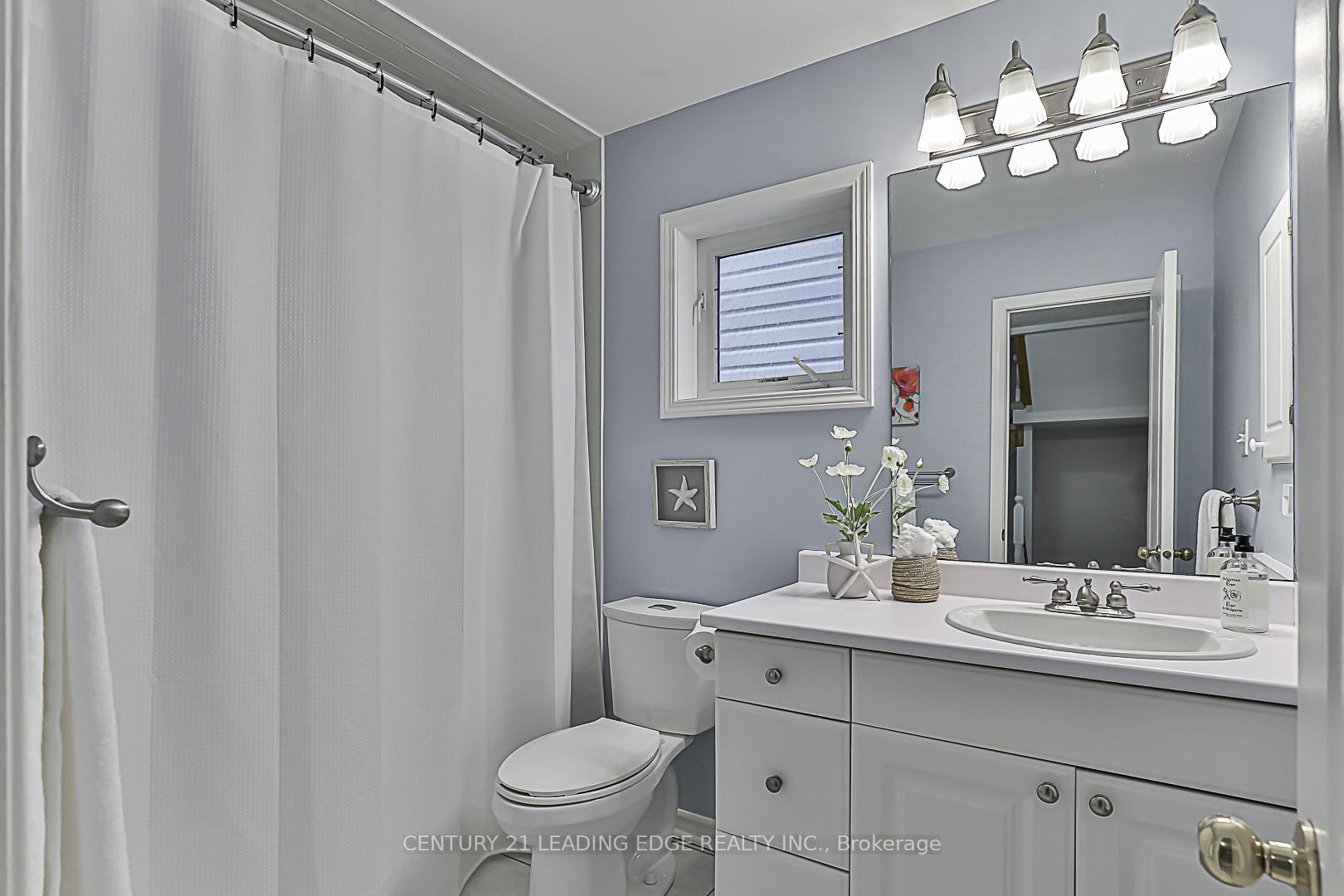 Photo 14 of 158 Country Glen Road, Markham, Cornell — HOMEH