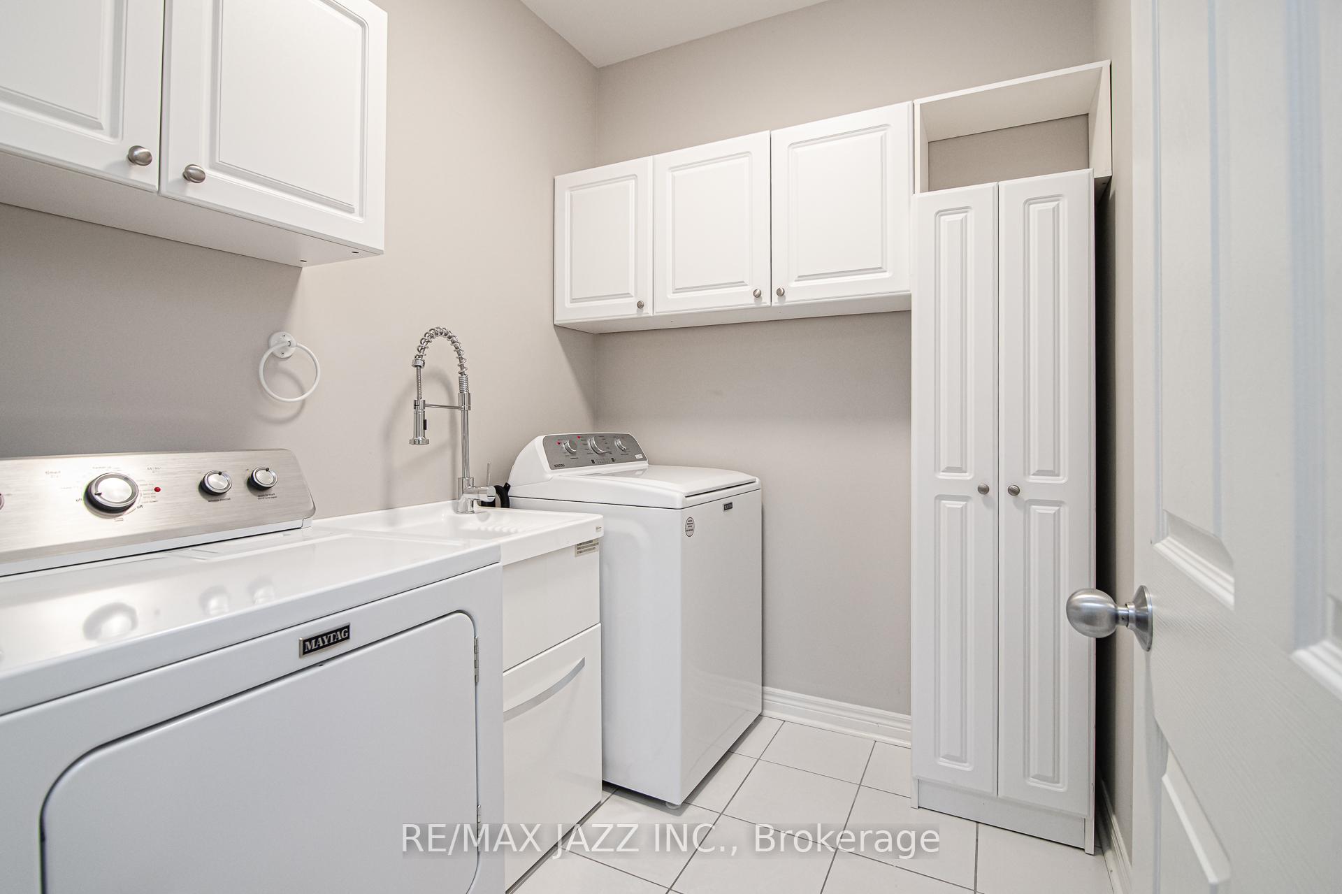 Photo 19 of 860 Hanmore Street, Oshawa, Pinecrest — HOMEH