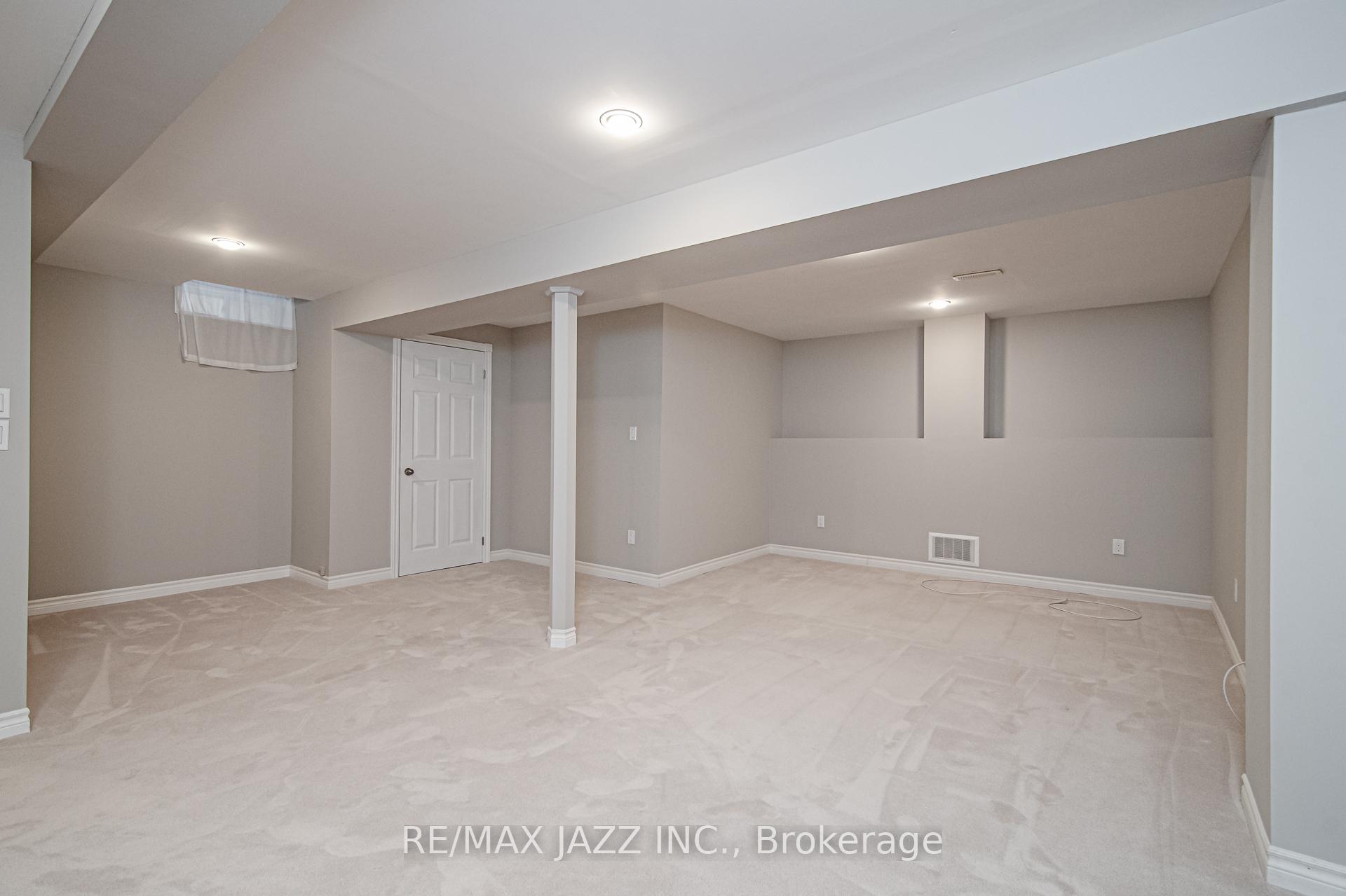 Photo 17 of 860 Hanmore Street, Oshawa, Pinecrest — HOMEH