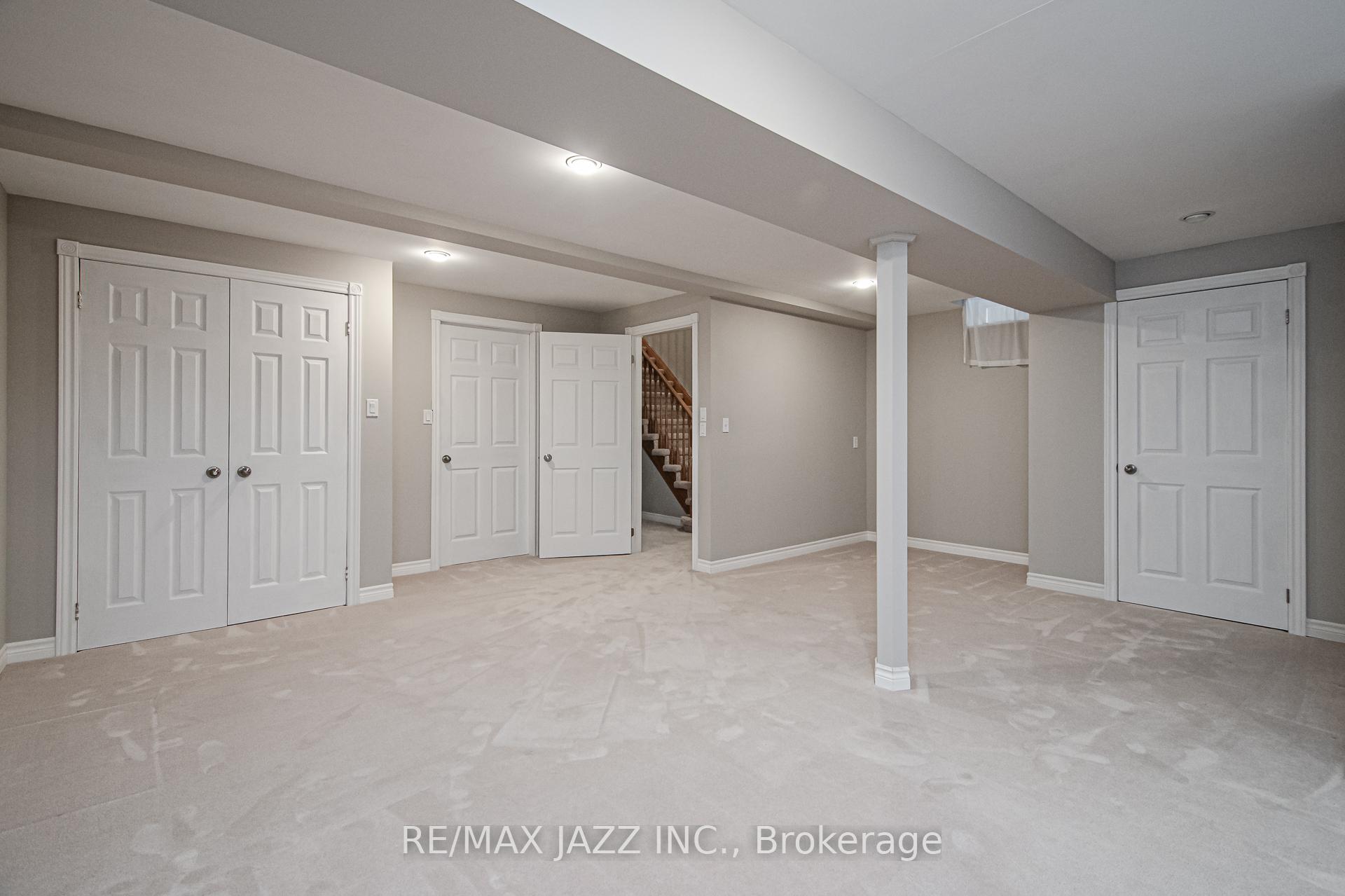 Photo 18 of 860 Hanmore Street, Oshawa, Pinecrest — HOMEH