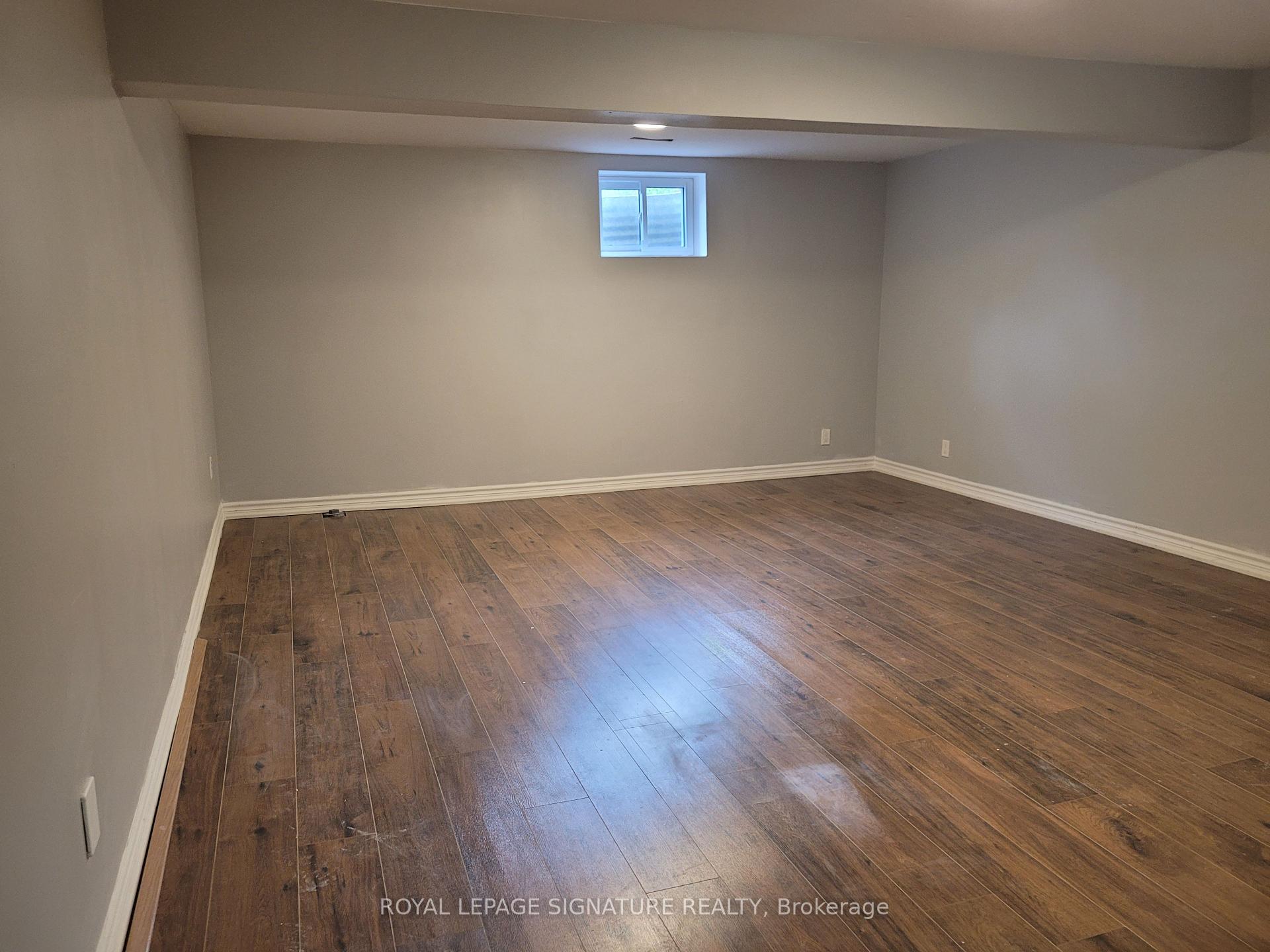 Photo 7 of Unit Lower, 42 Madison Street, Brampton, Central Park — HOMEH