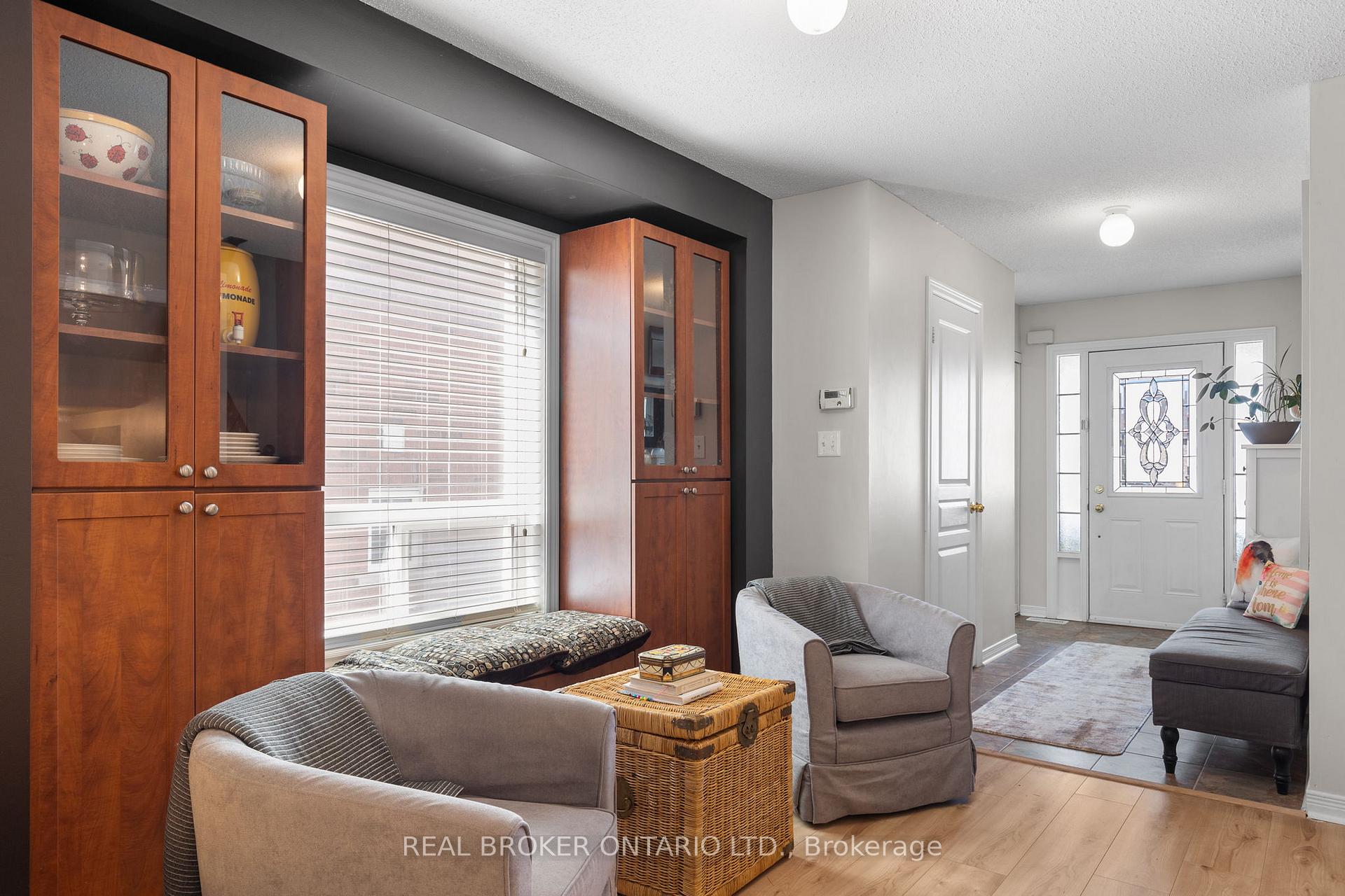 Photo 6 of 83 Winchester Terrace, Barrie, Rural Barrie Southeast — HOMEH