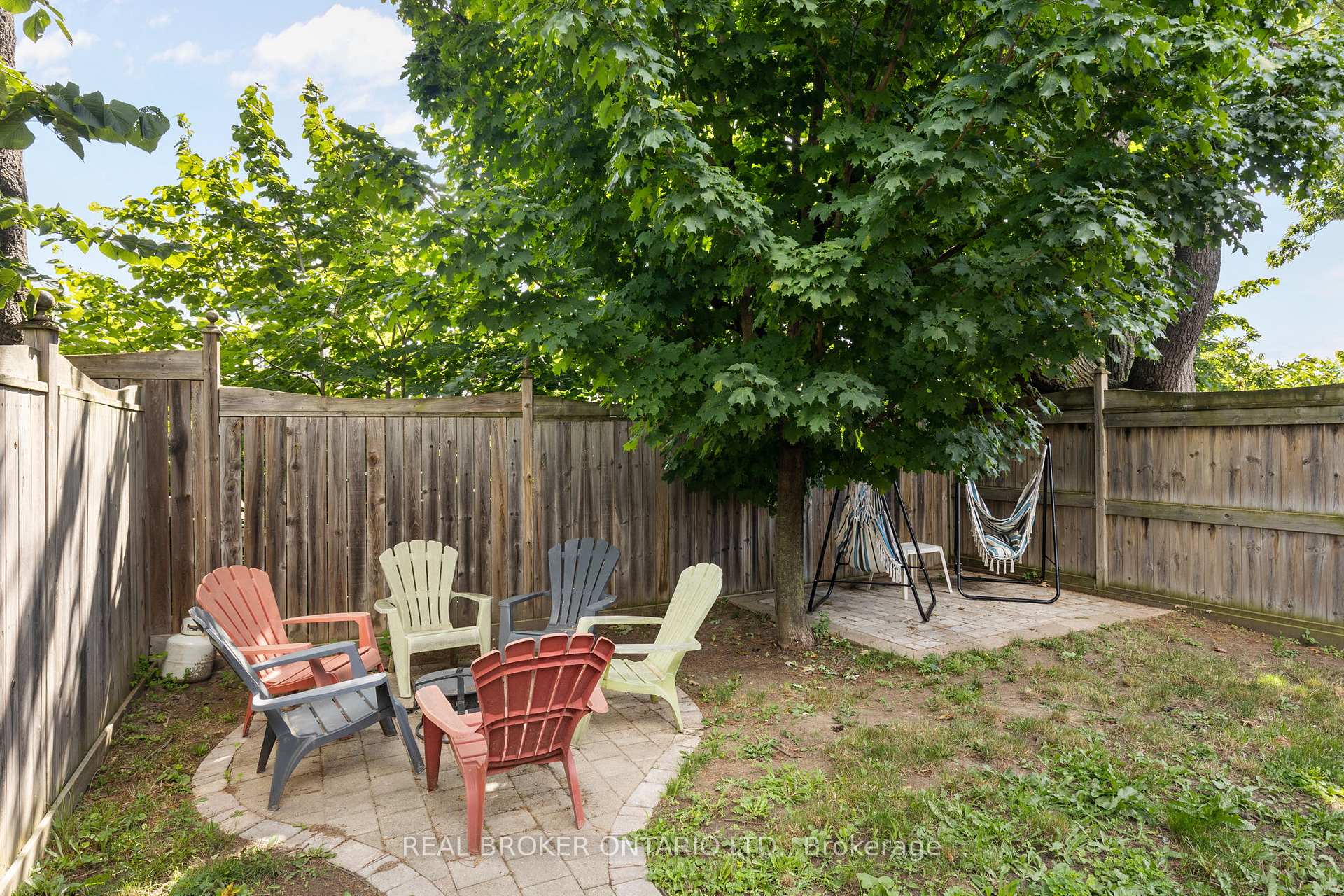Photo 36 of 83 Winchester Terrace, Barrie, Rural Barrie Southeast — HOMEH