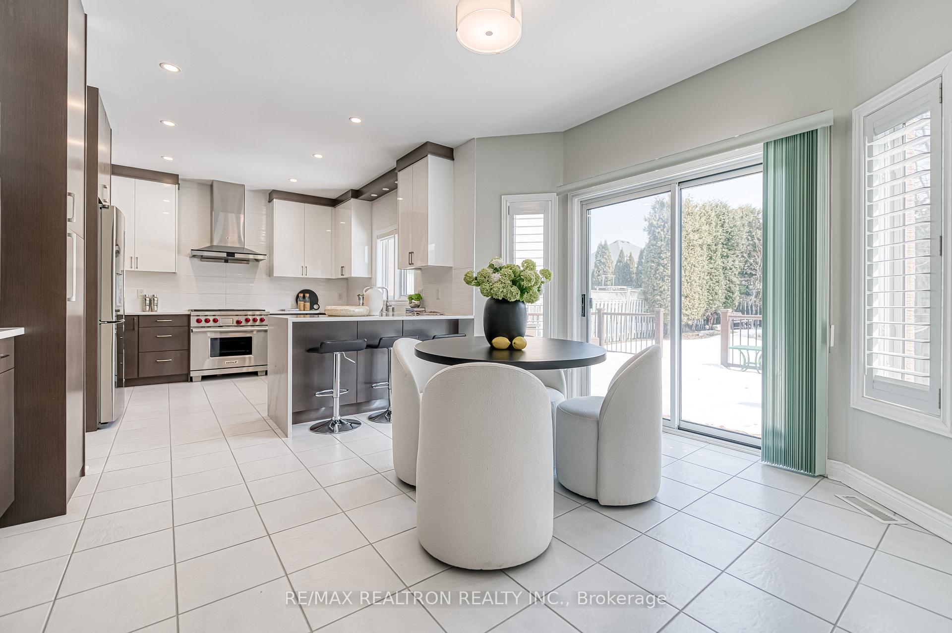 Photo 22 of 151 Village Gate Drive, Markham, Cachet — HOMEH