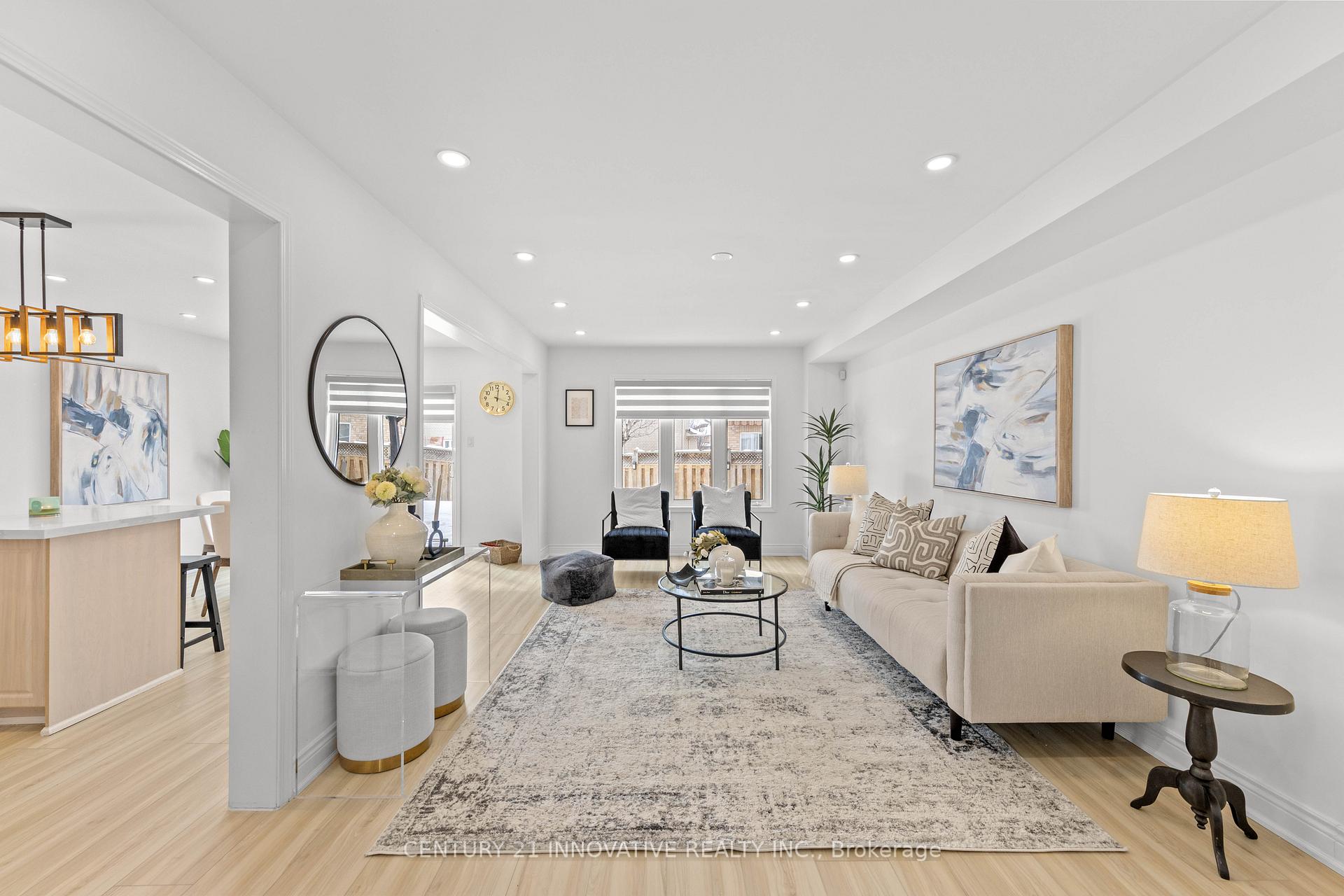Photo 9 of 36 Echoridge Drive, Brampton, Fletcher's Meadow — HOMEH