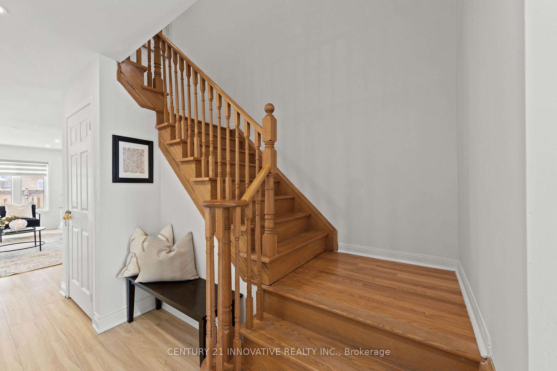 Photo 30 of 36 Echoridge Drive, Brampton, Fletcher's Meadow — HOMEH