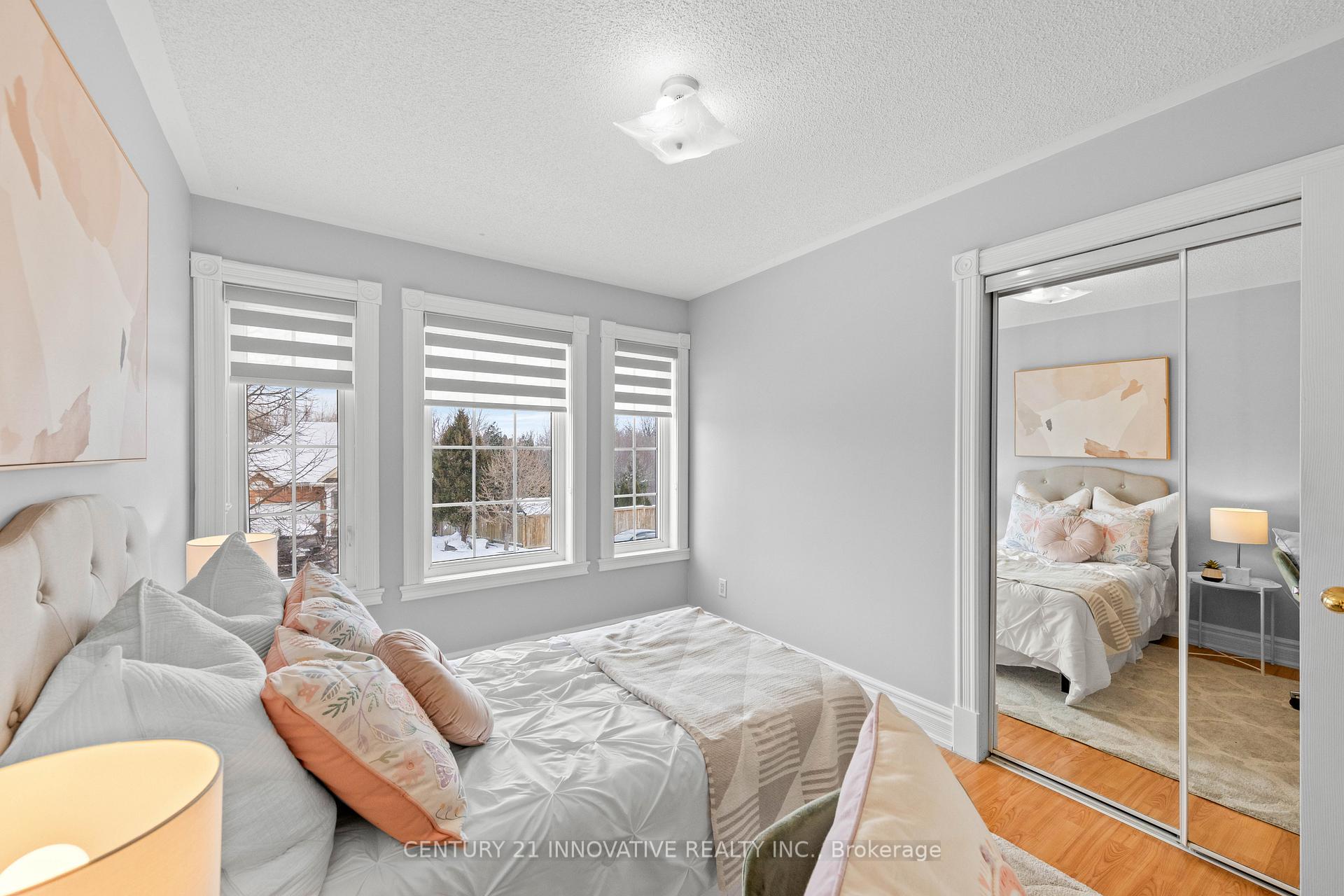 Photo 20 of 36 Echoridge Drive, Brampton, Fletcher's Meadow — HOMEH