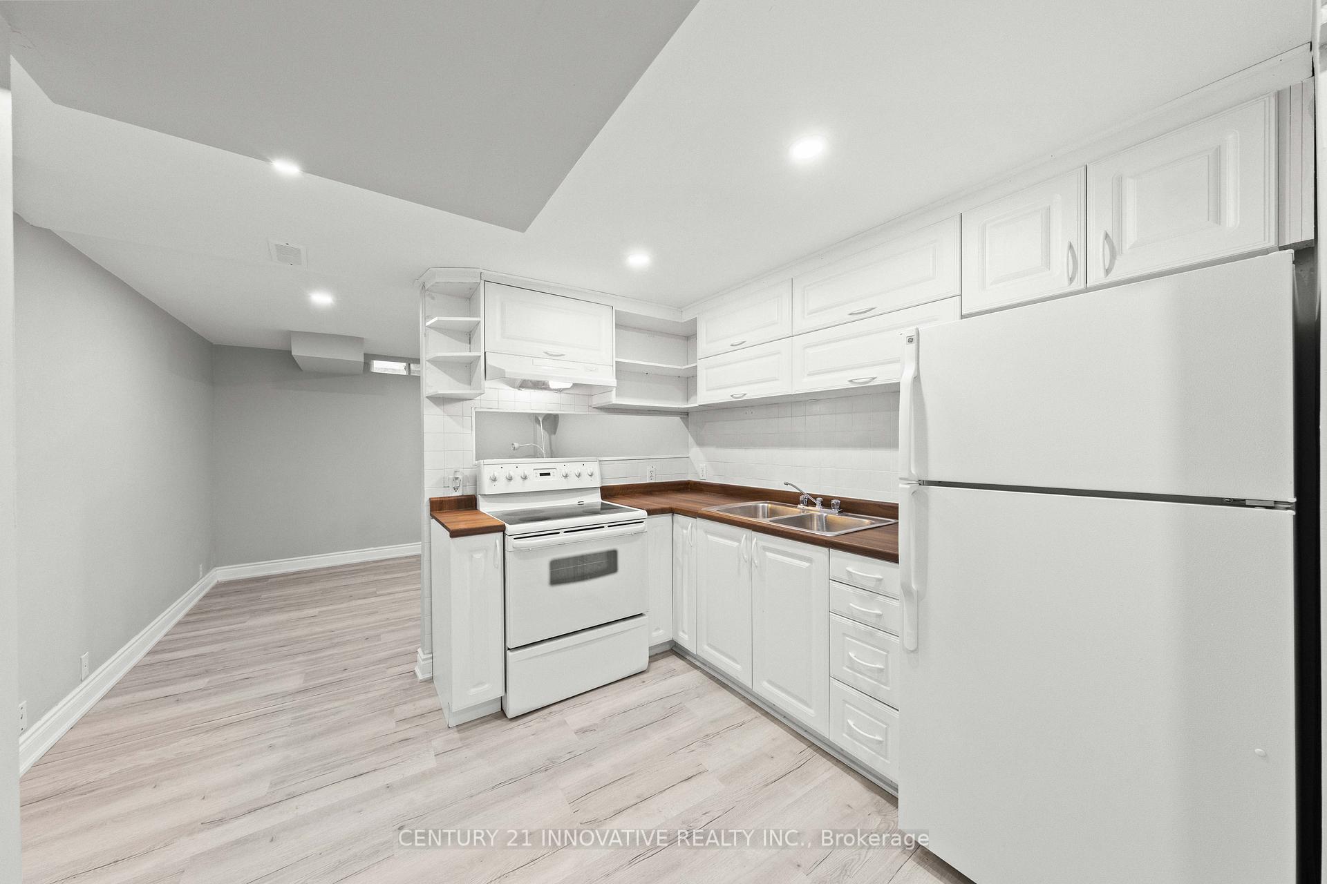 Photo 25 of 36 Echoridge Drive, Brampton, Fletcher's Meadow — HOMEH