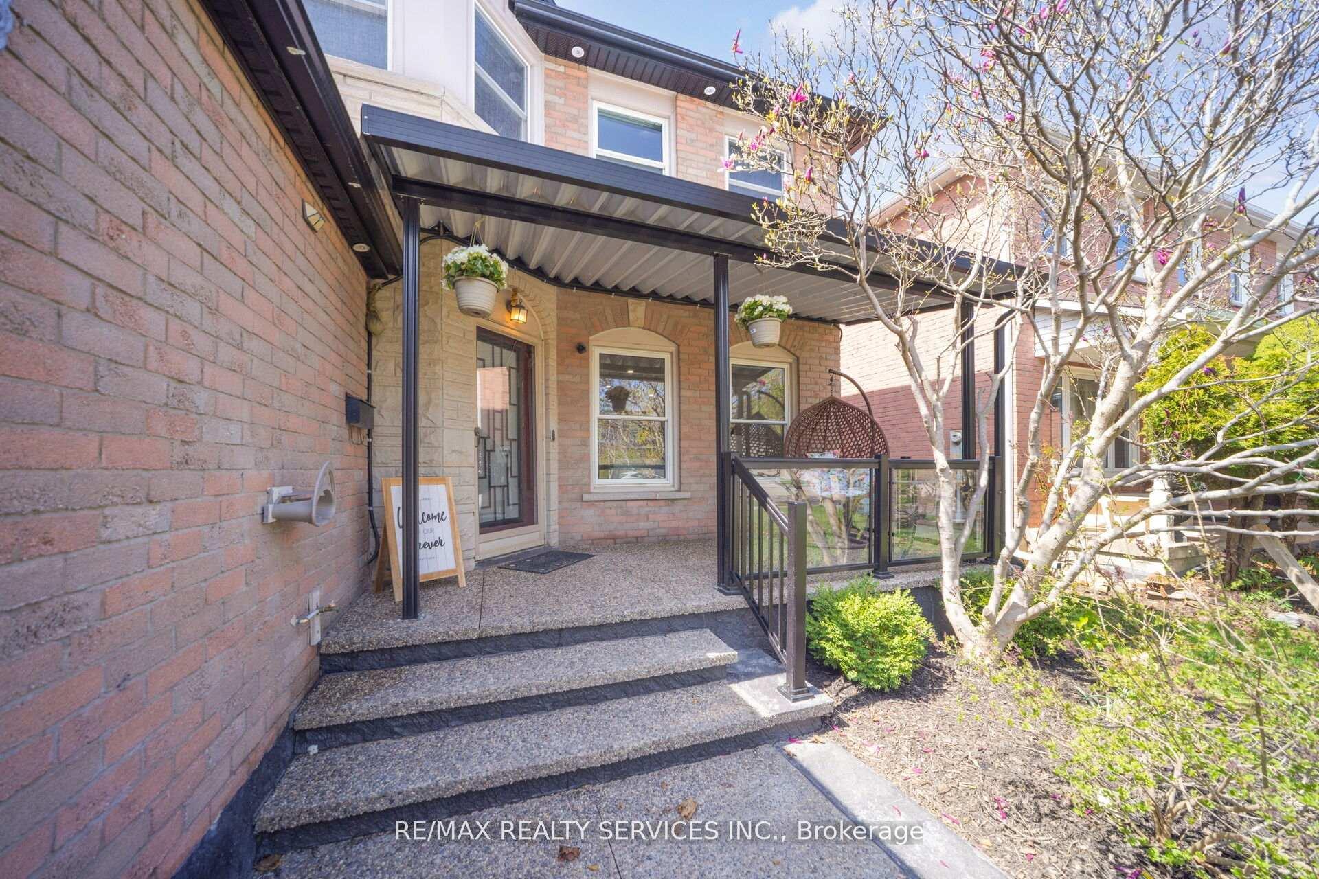 Photo 16 of 24 Neville Crescent, Brampton, Westgate — HOMEH