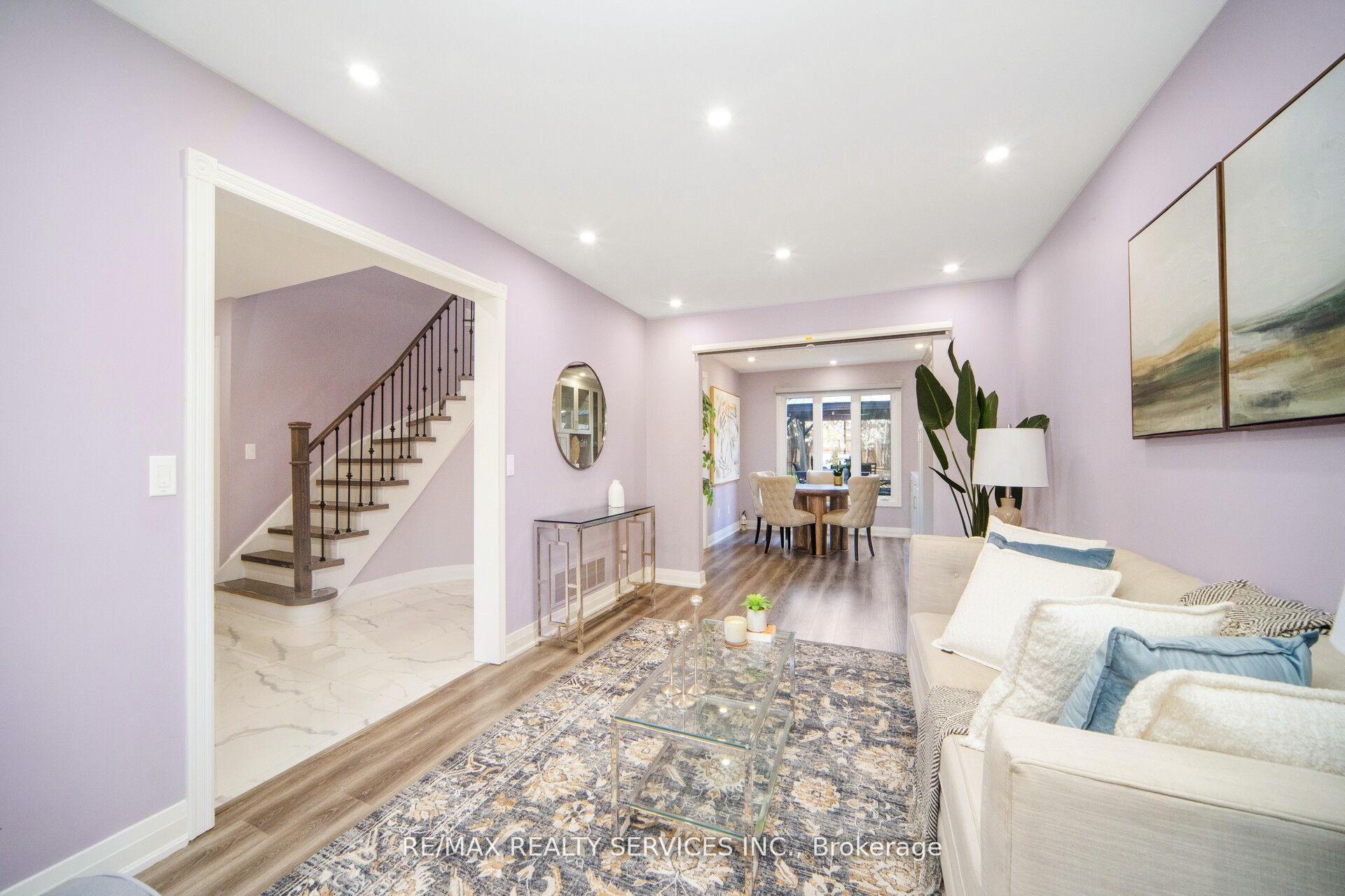 Photo 5 of 24 Neville Crescent, Brampton, Westgate — HOMEH