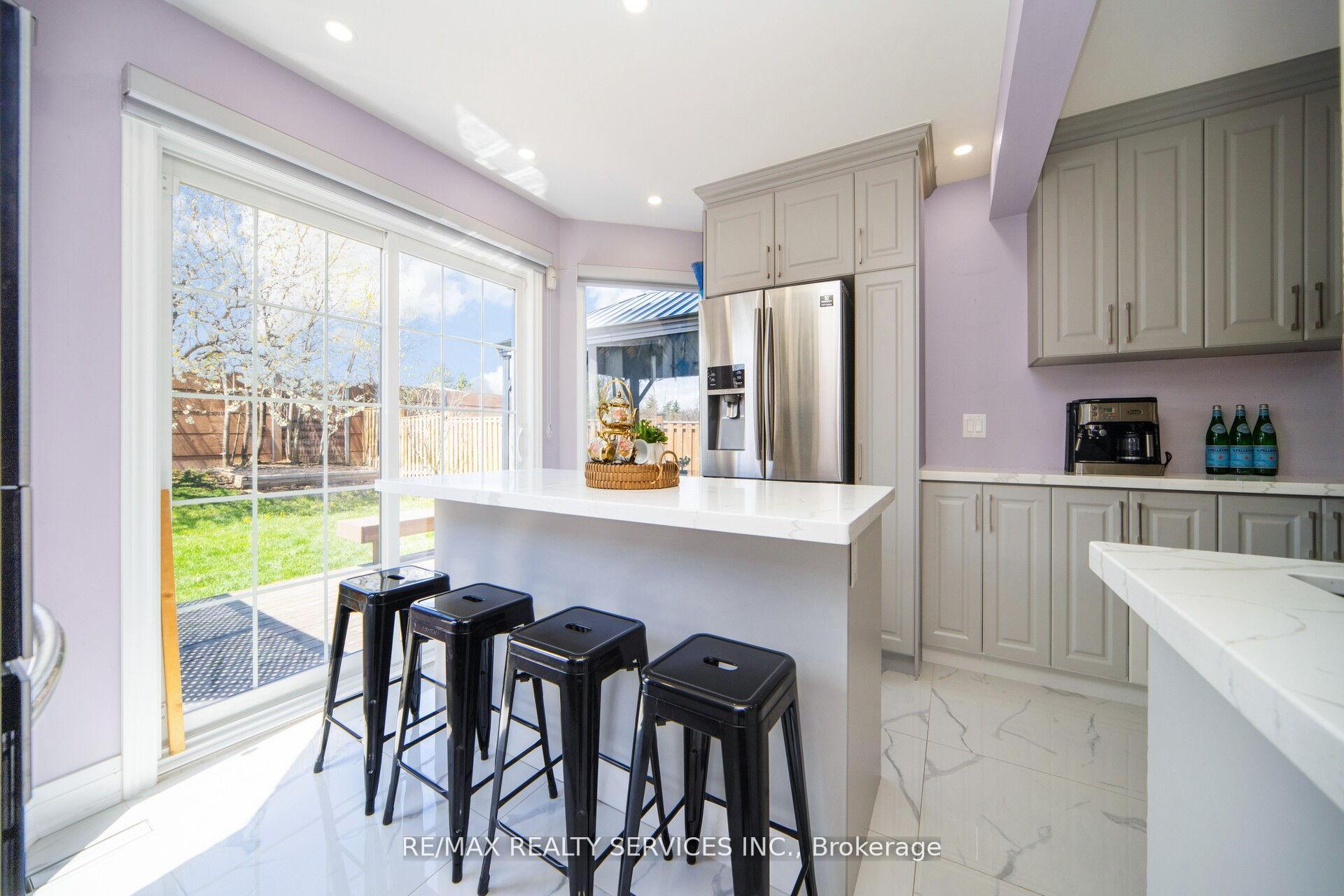 Photo 17 of 24 Neville Crescent, Brampton, Westgate — HOMEH