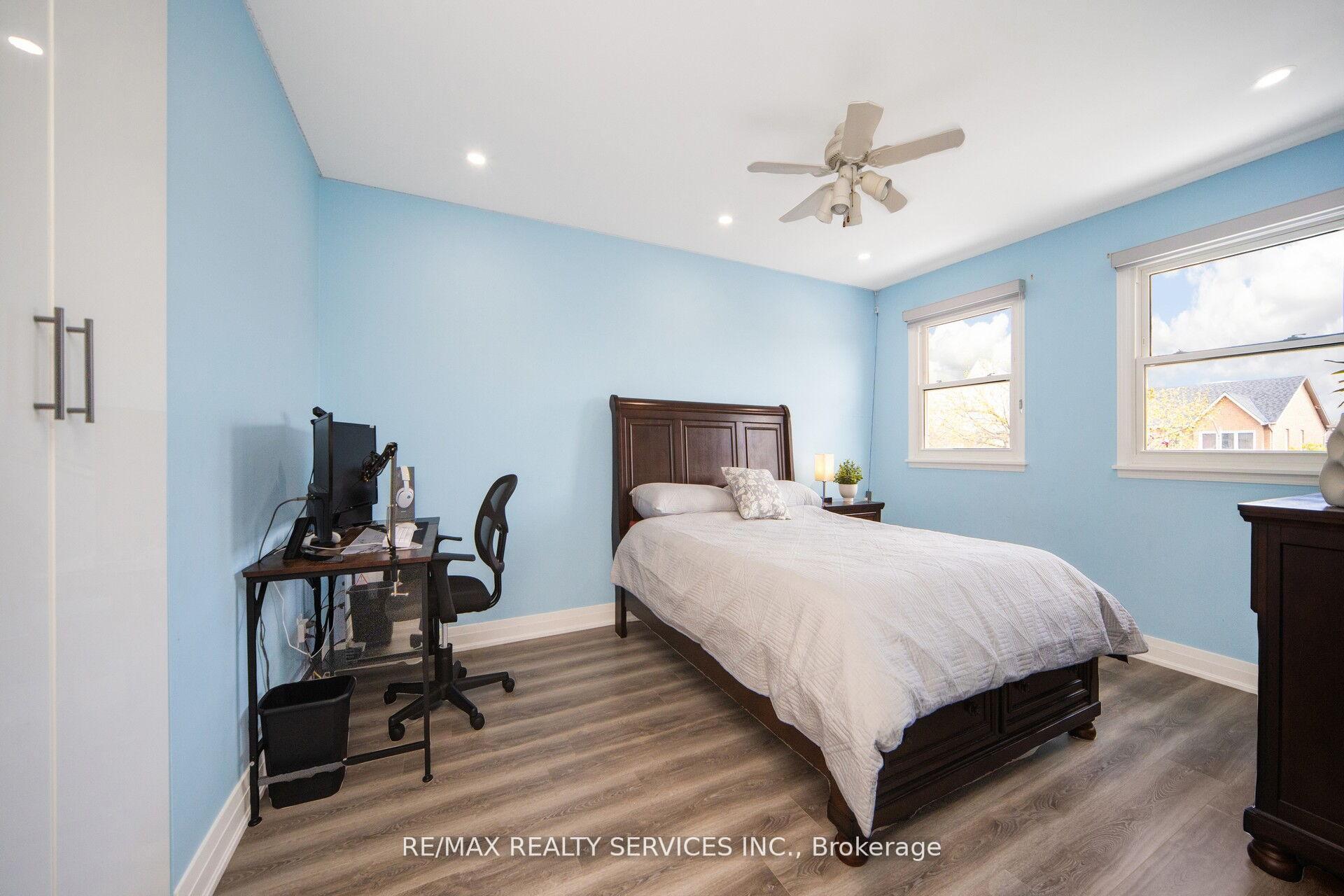 Photo 32 of 24 Neville Crescent, Brampton, Westgate — HOMEH