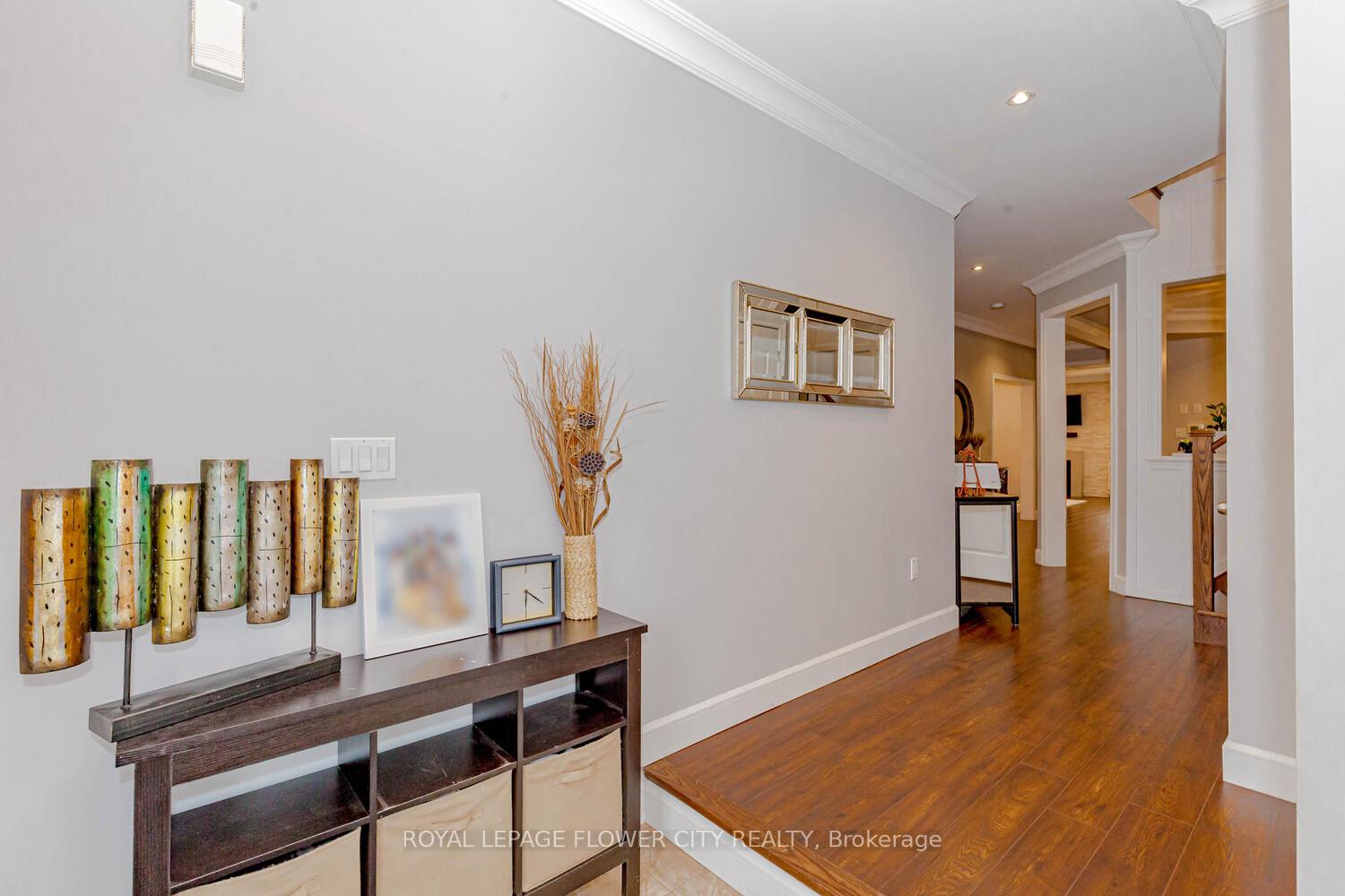 Photo 8 of 836 O'reilly Crescent N, Shelburne — HOMEH