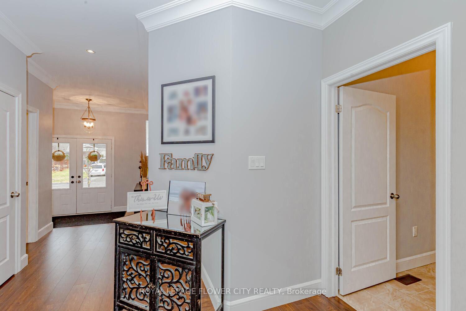 Photo 4 of 836 O'reilly Crescent N, Shelburne — HOMEH