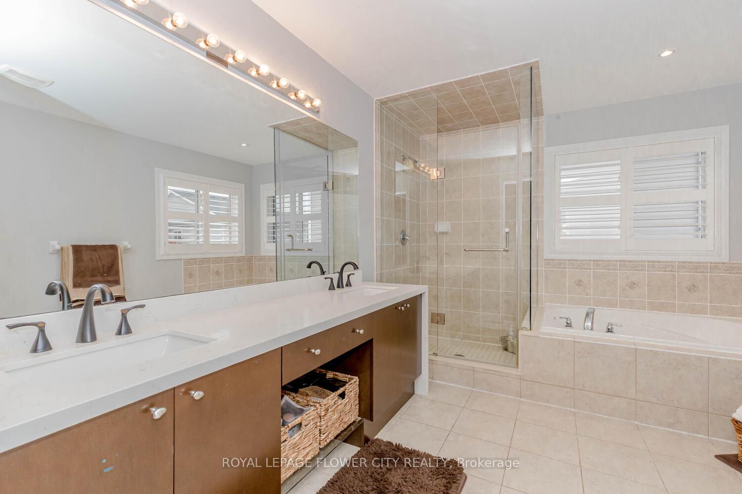 Photo 18 of 836 O'reilly Crescent N, Shelburne — HOMEH