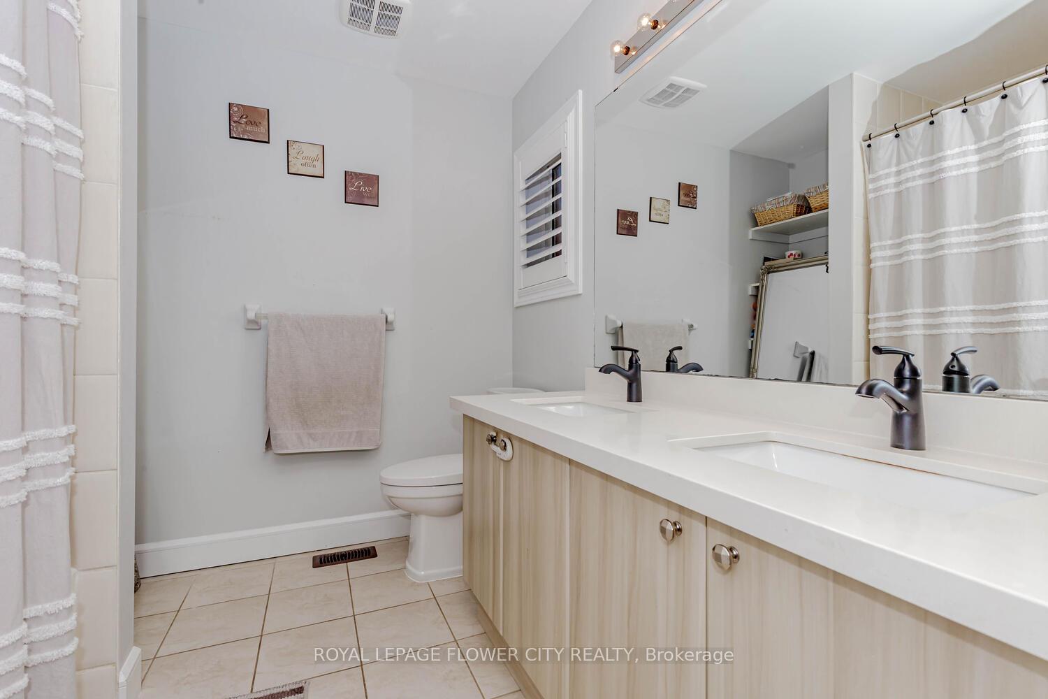Photo 19 of 836 O'reilly Crescent N, Shelburne — HOMEH