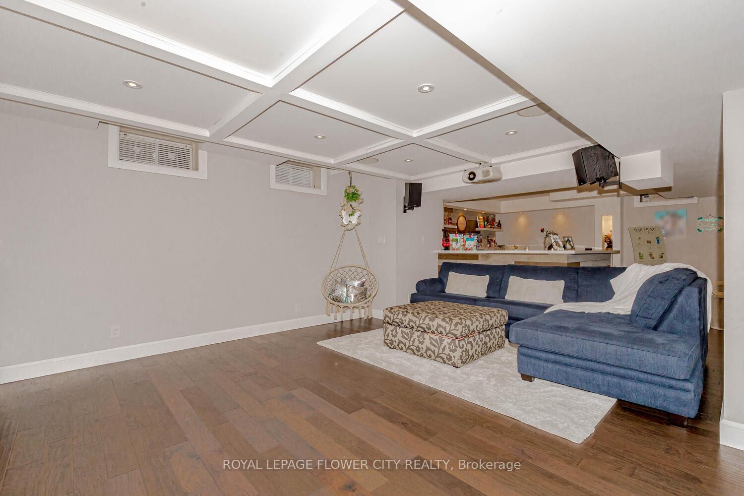 Photo 36 of 836 O'reilly Crescent N, Shelburne — HOMEH