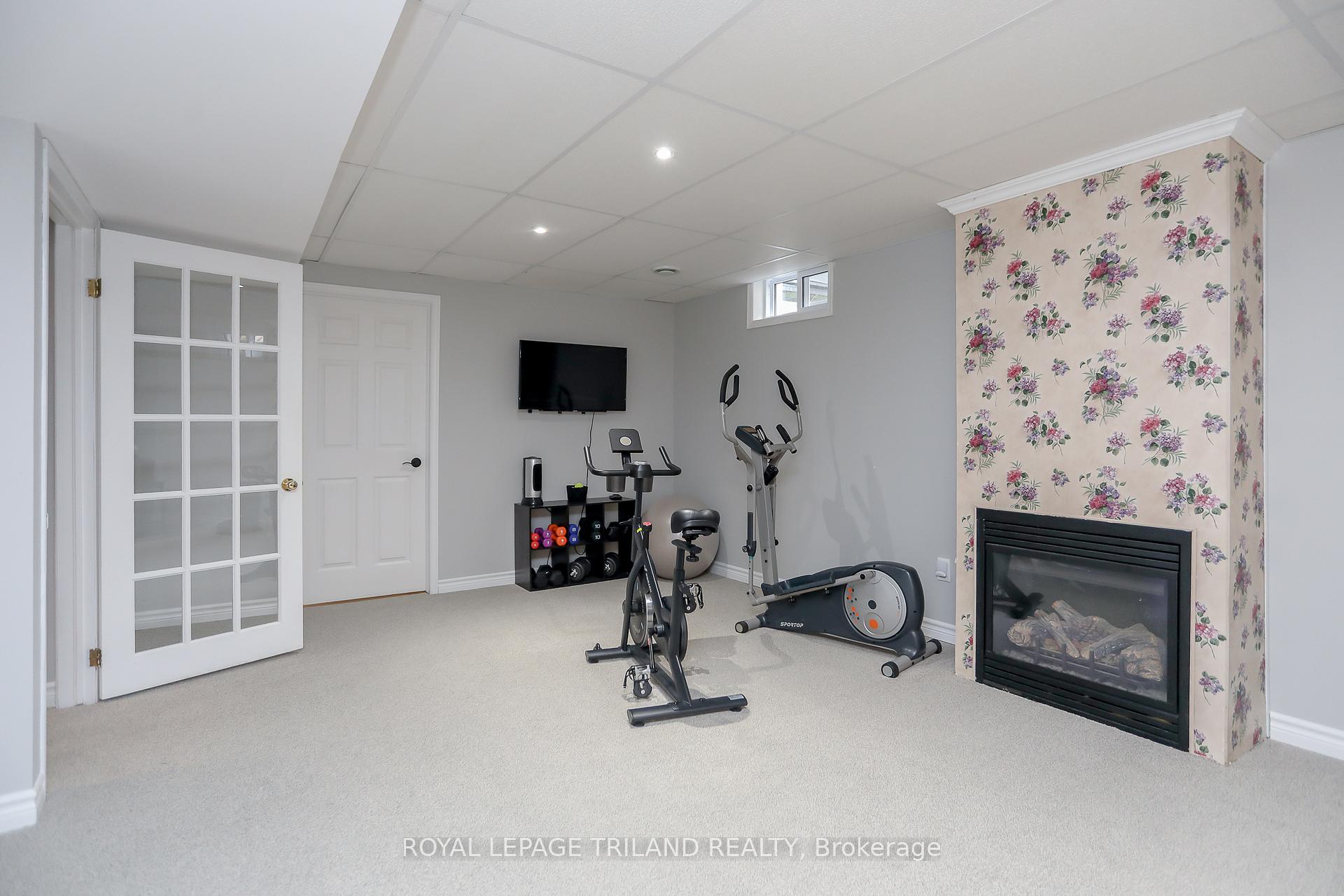 Photo 26 of 68 Ponsford Place, St. Thomas — HOMEH