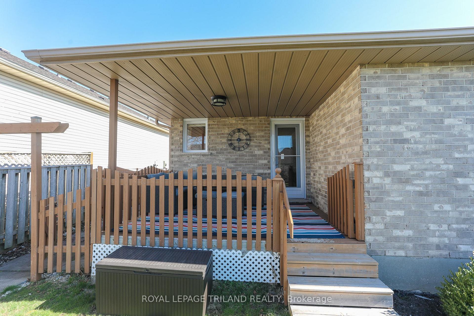 Photo 43 of 68 Ponsford Place, St. Thomas — HOMEH