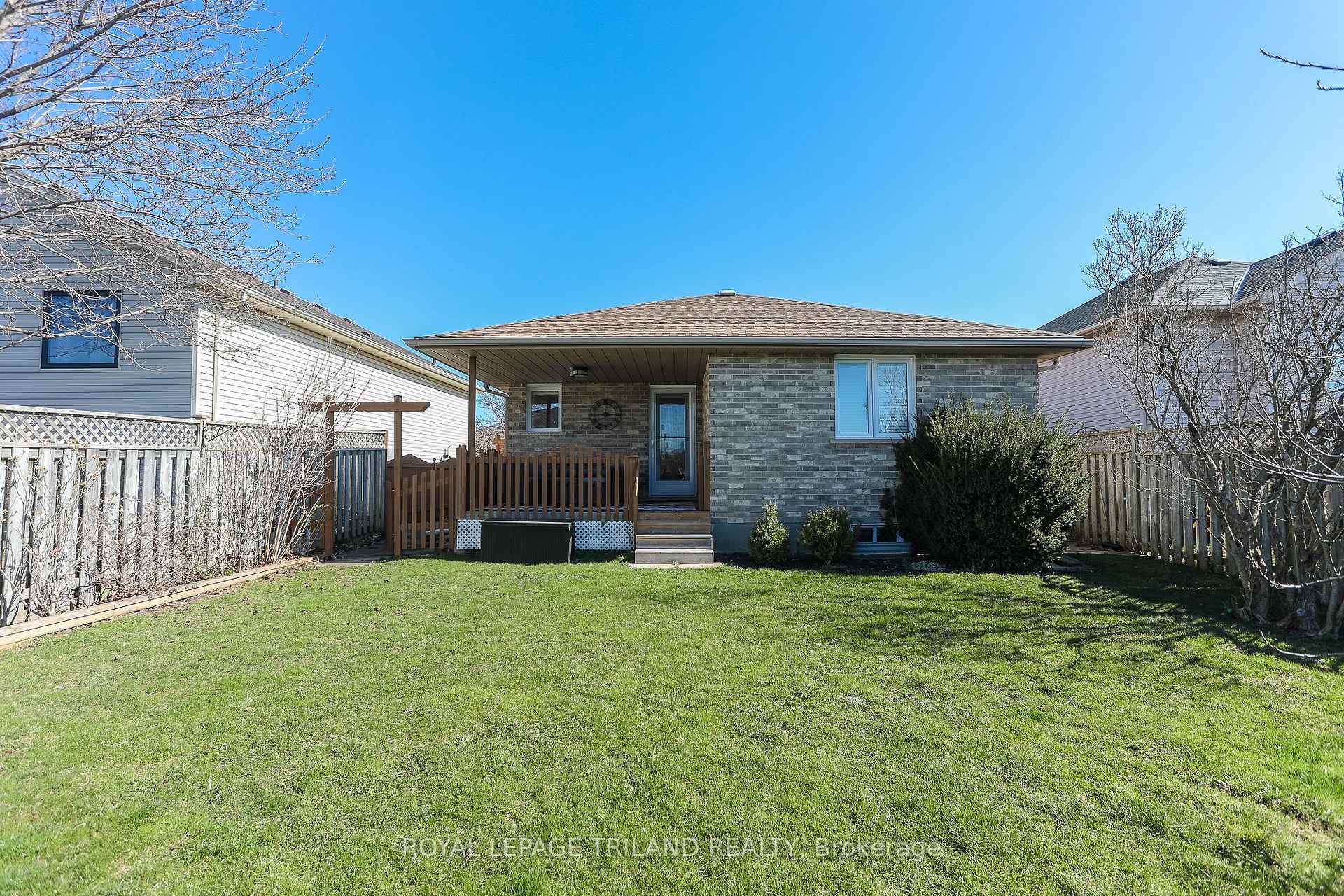 Photo 37 of 68 Ponsford Place, St. Thomas — HOMEH