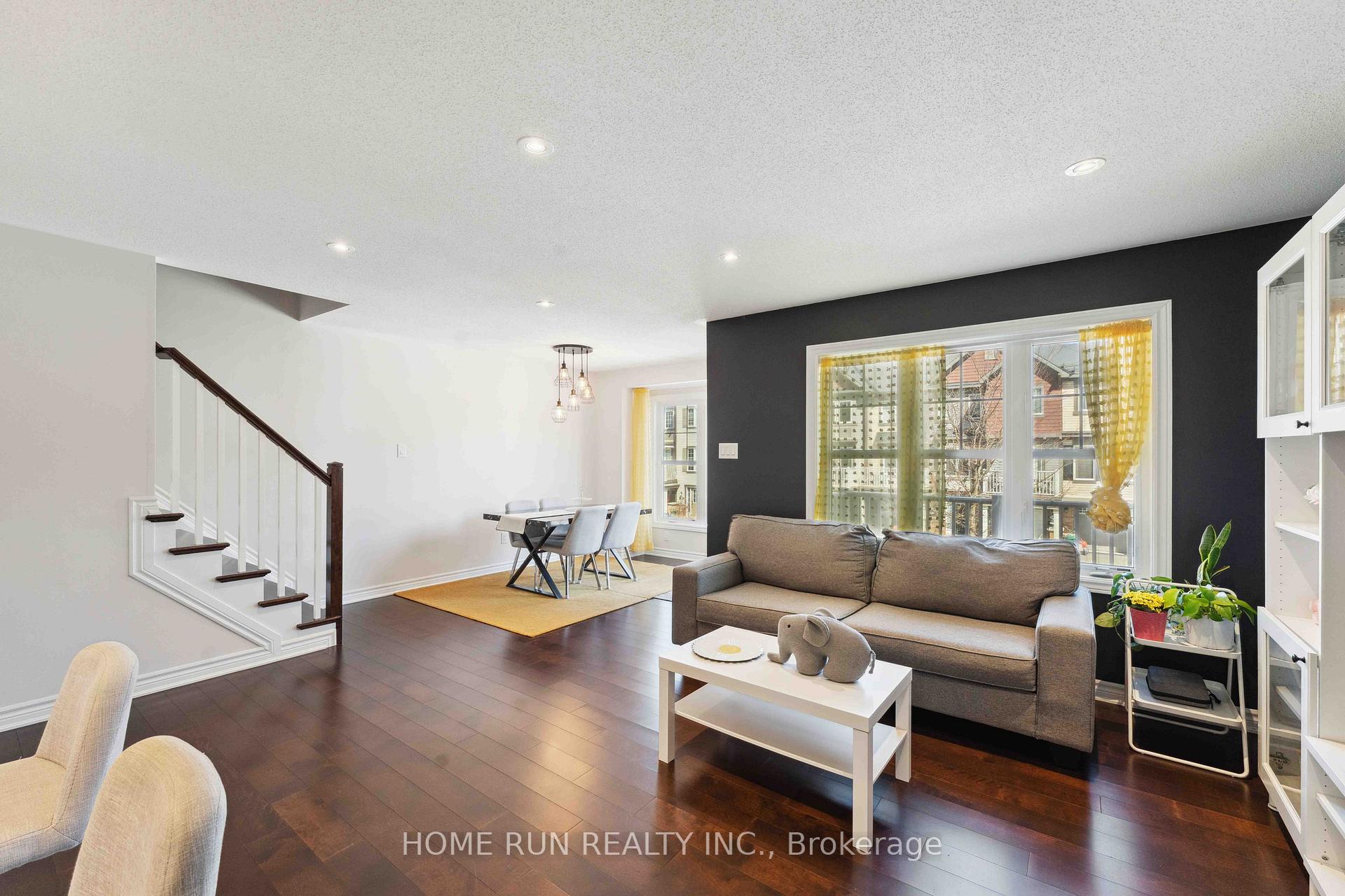 Photo 6 of 134 Grenadine Street, Ottawa, Stittsville (North) — HOMEH