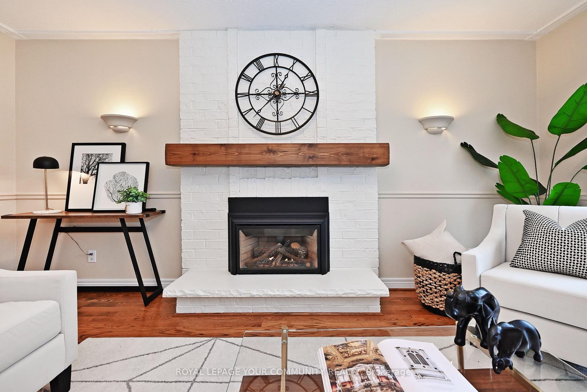 Photo 25 of 180 Kemano Road, Aurora, Aurora Heights — HOMEH