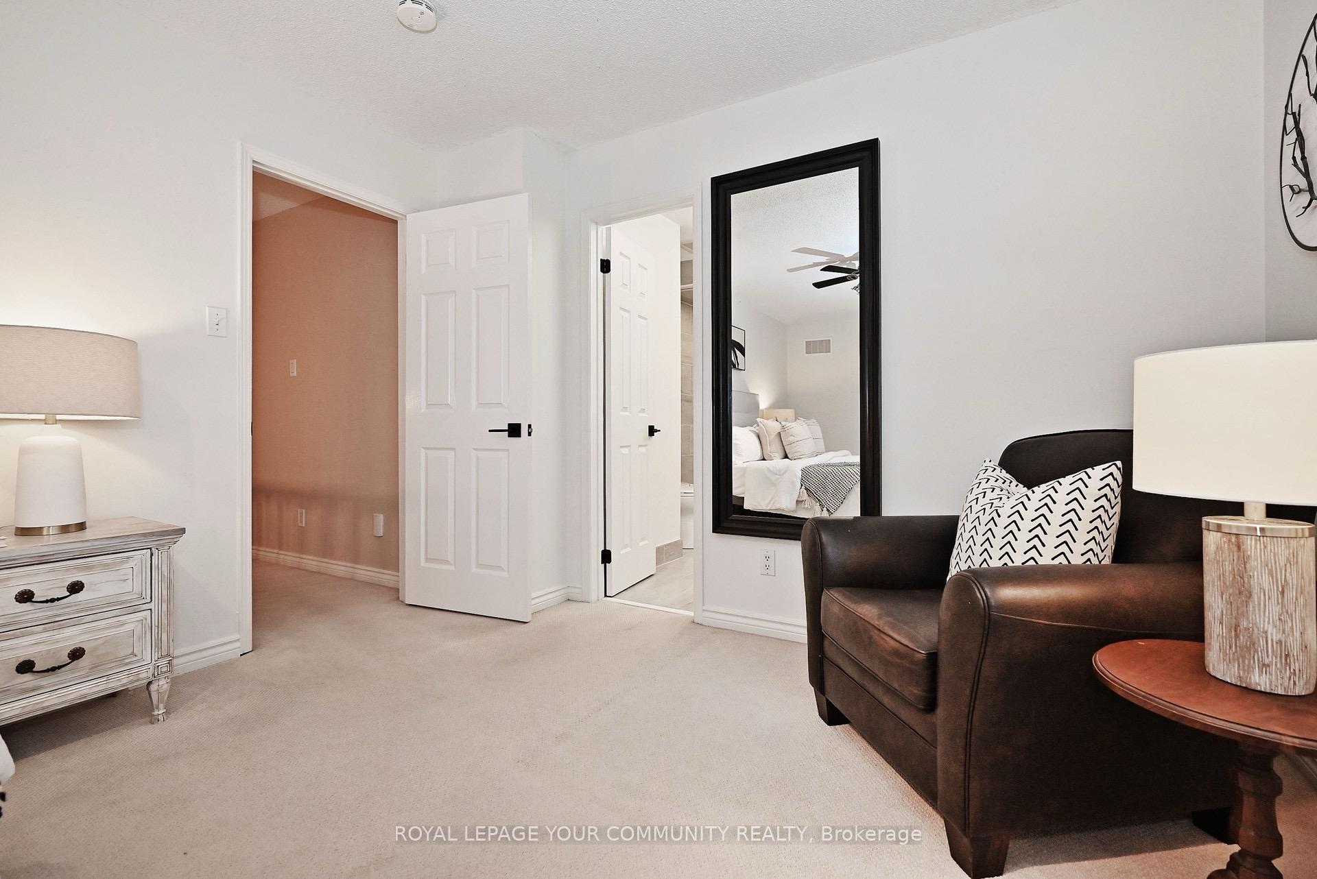 Photo 24 of 180 Kemano Road, Aurora, Aurora Heights — HOMEH