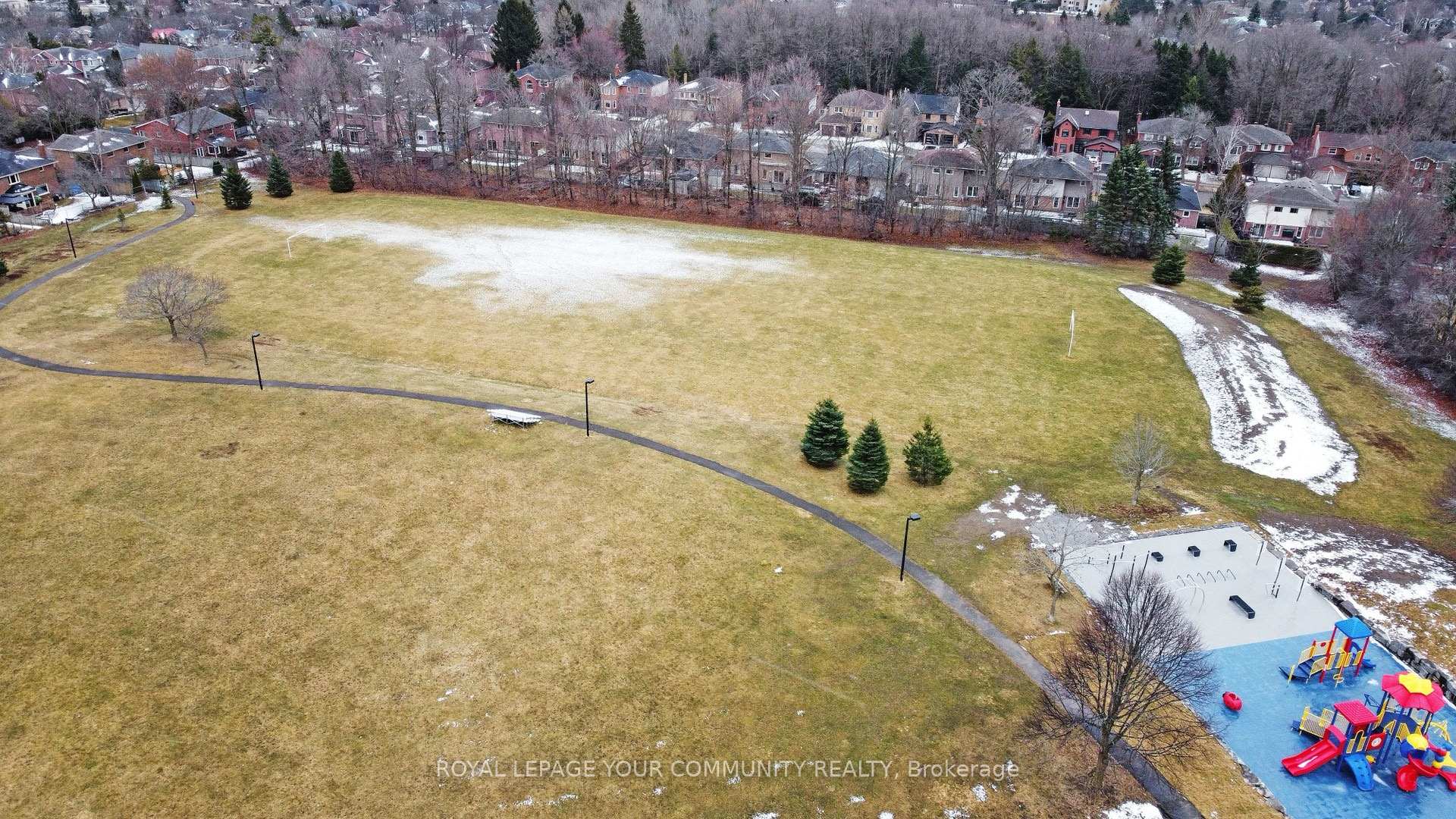 Photo 20 of 180 Kemano Road, Aurora, Aurora Heights — HOMEH