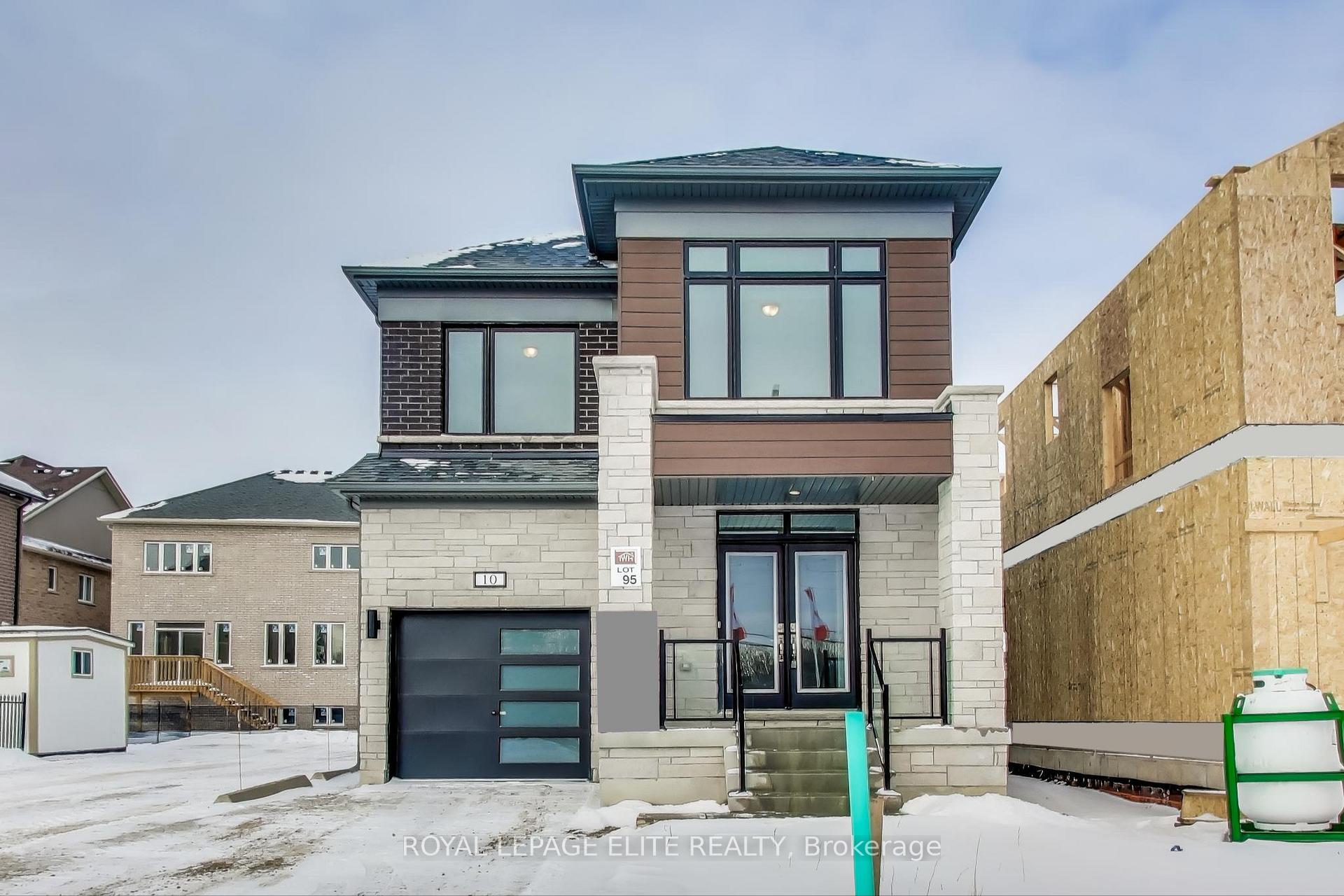 Front of 10 Stratford Drive S