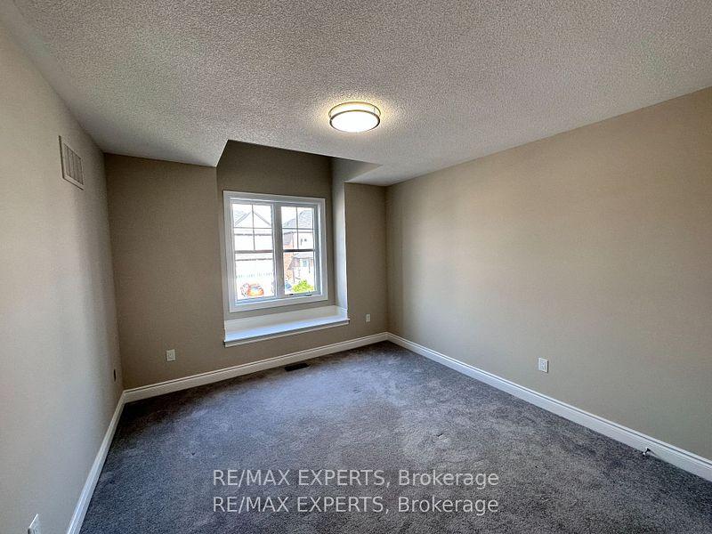 Photo 13 of 1273 Peelar Crescent, Innisfil, Lefroy — HOMEH