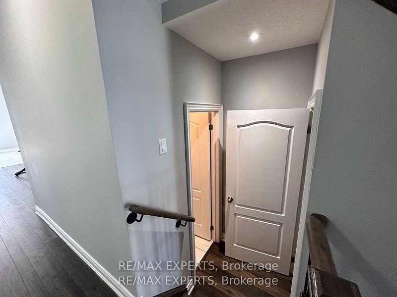 Photo 12 of 1273 Peelar Crescent, Innisfil, Lefroy — HOMEH