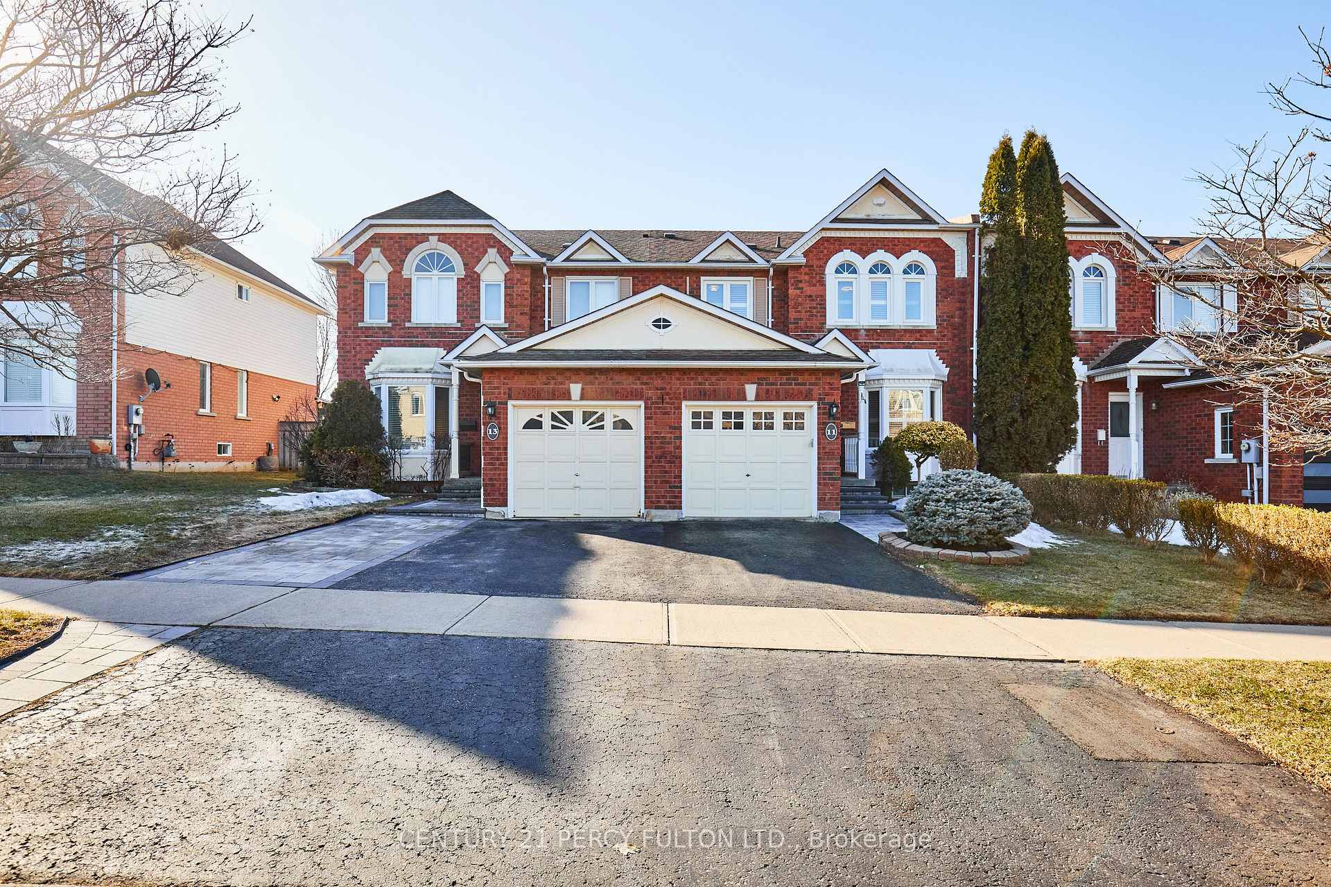 Photo 1 of 11 Gill Crescent, Ajax, Central West — HOMEH