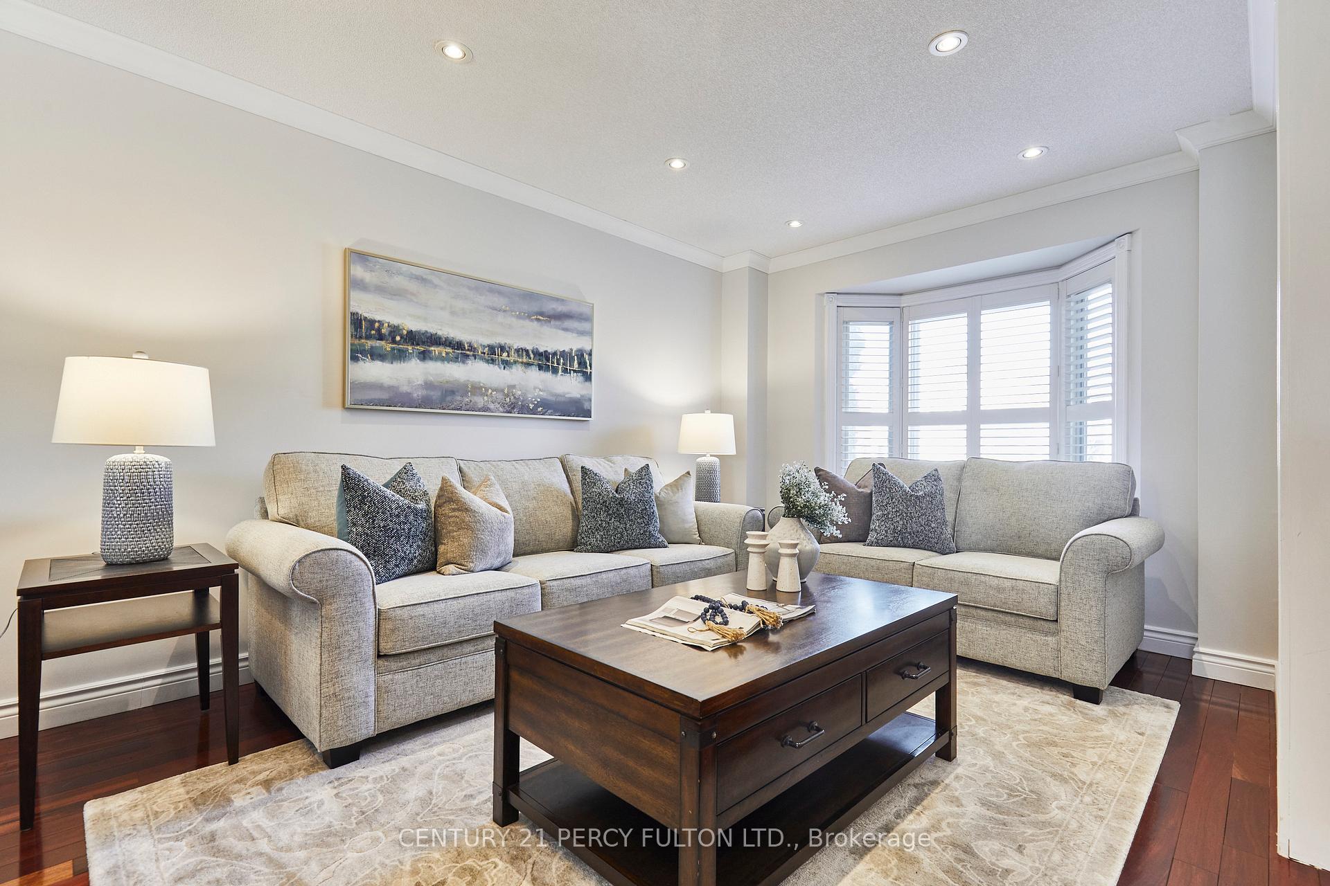 Photo 2 of 11 Gill Crescent, Ajax, Central West — HOMEH