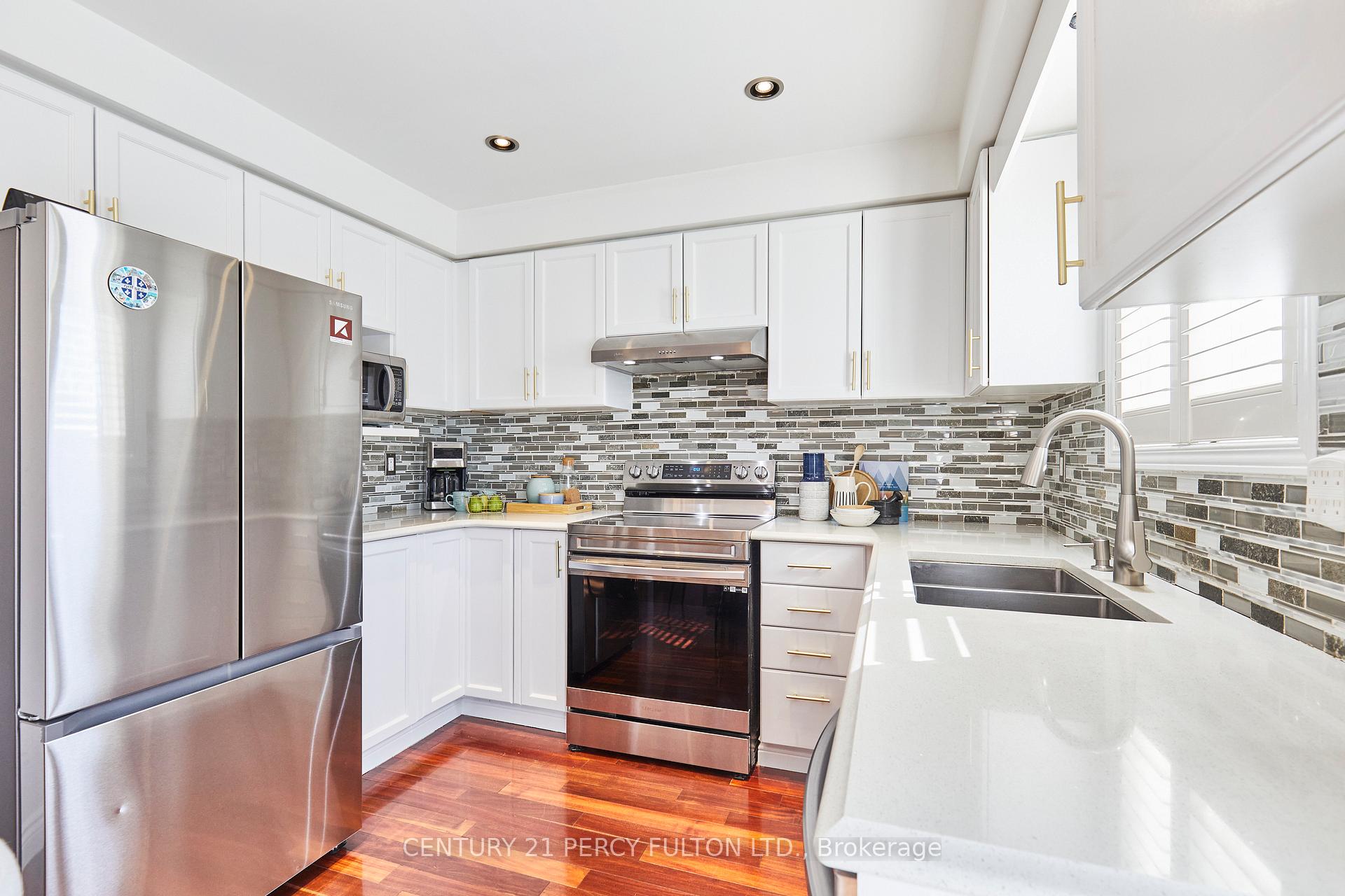 Photo 4 of 11 Gill Crescent, Ajax, Central West — HOMEH
