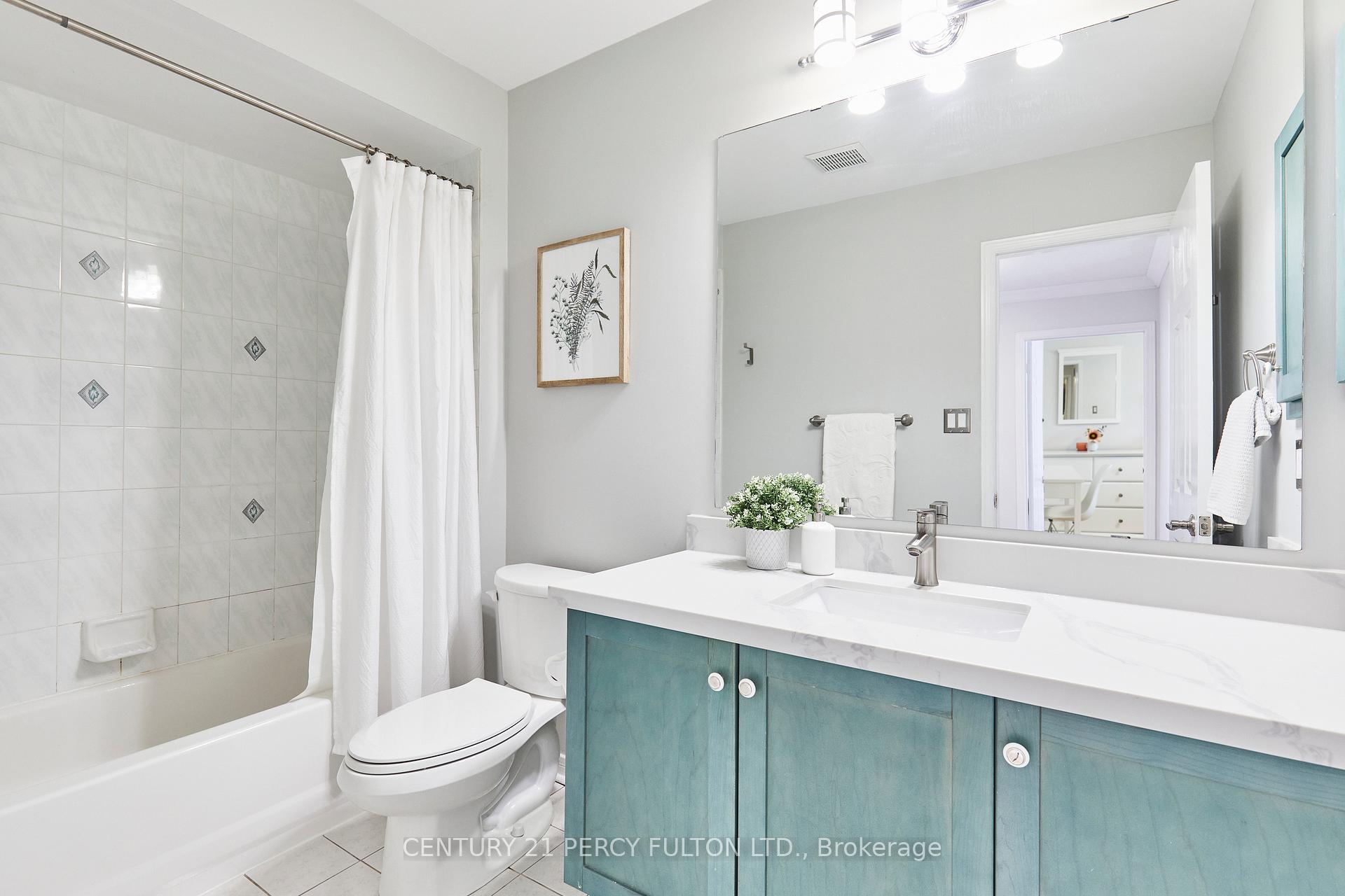 Photo 6 of 11 Gill Crescent, Ajax, Central West — HOMEH