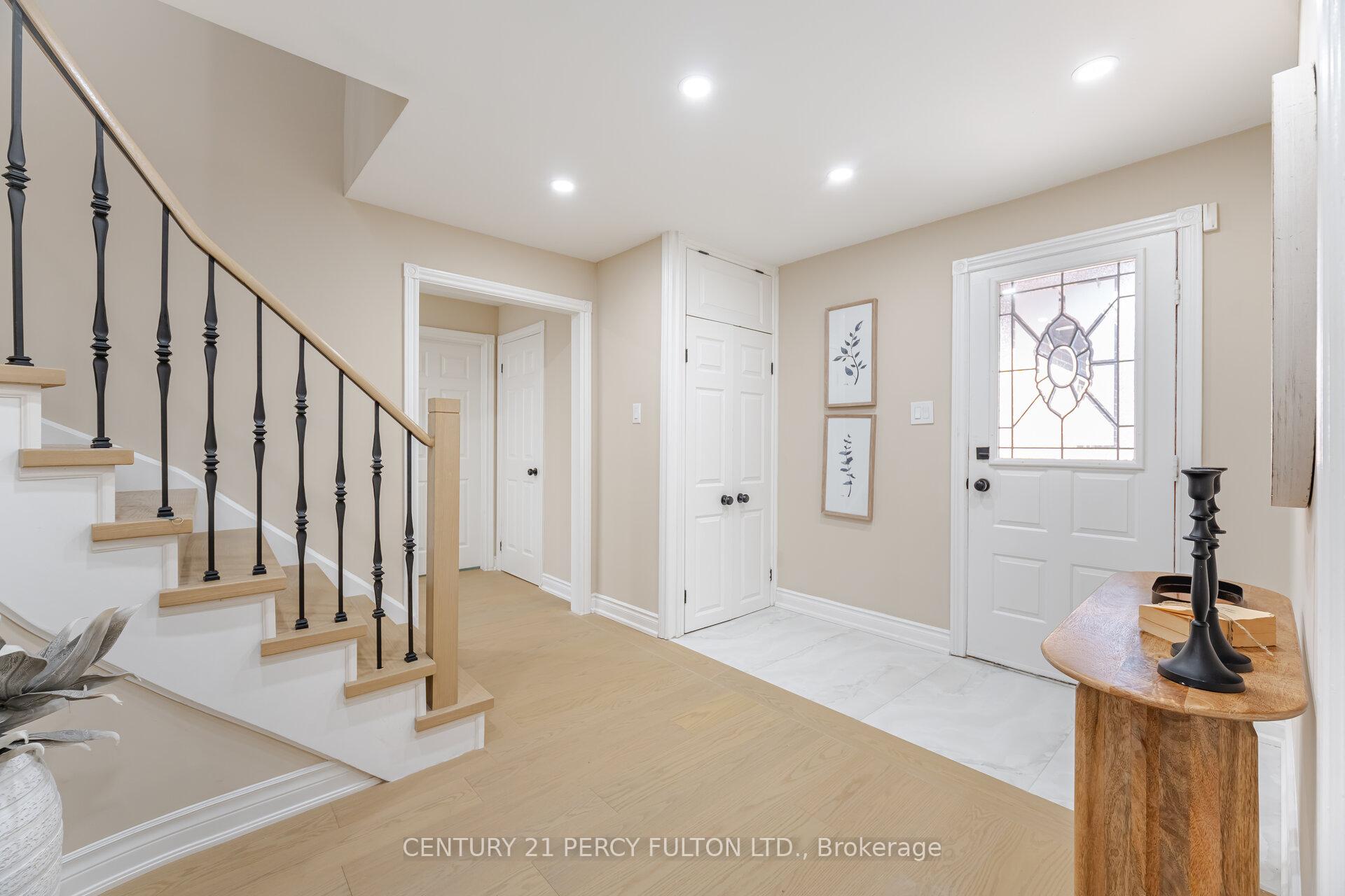 Photo 11 of 1285 Maple Ridge Drive, Pickering, Liverpool — HOMEH