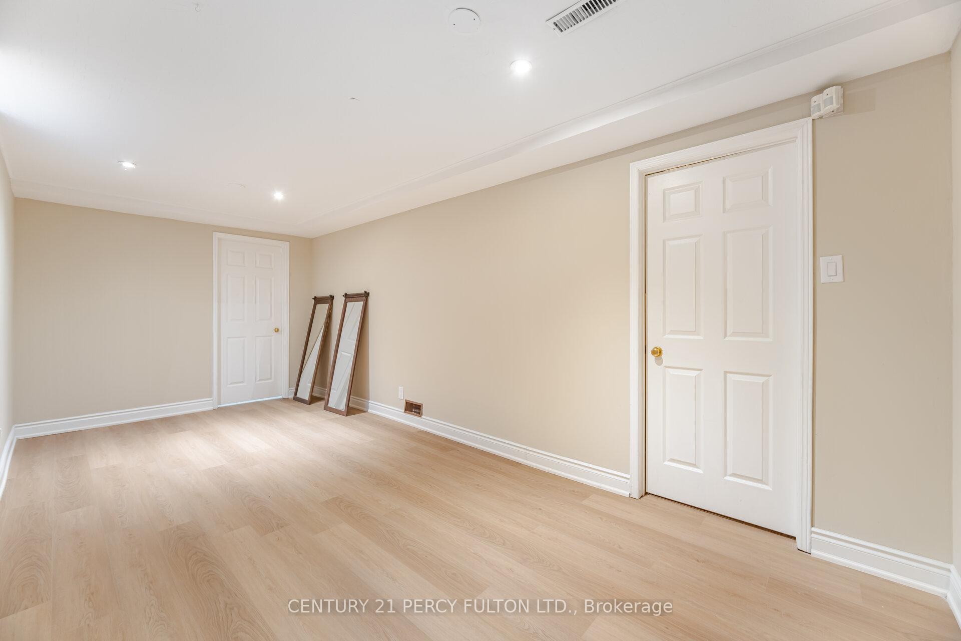 Photo 31 of 1285 Maple Ridge Drive, Pickering, Liverpool — HOMEH