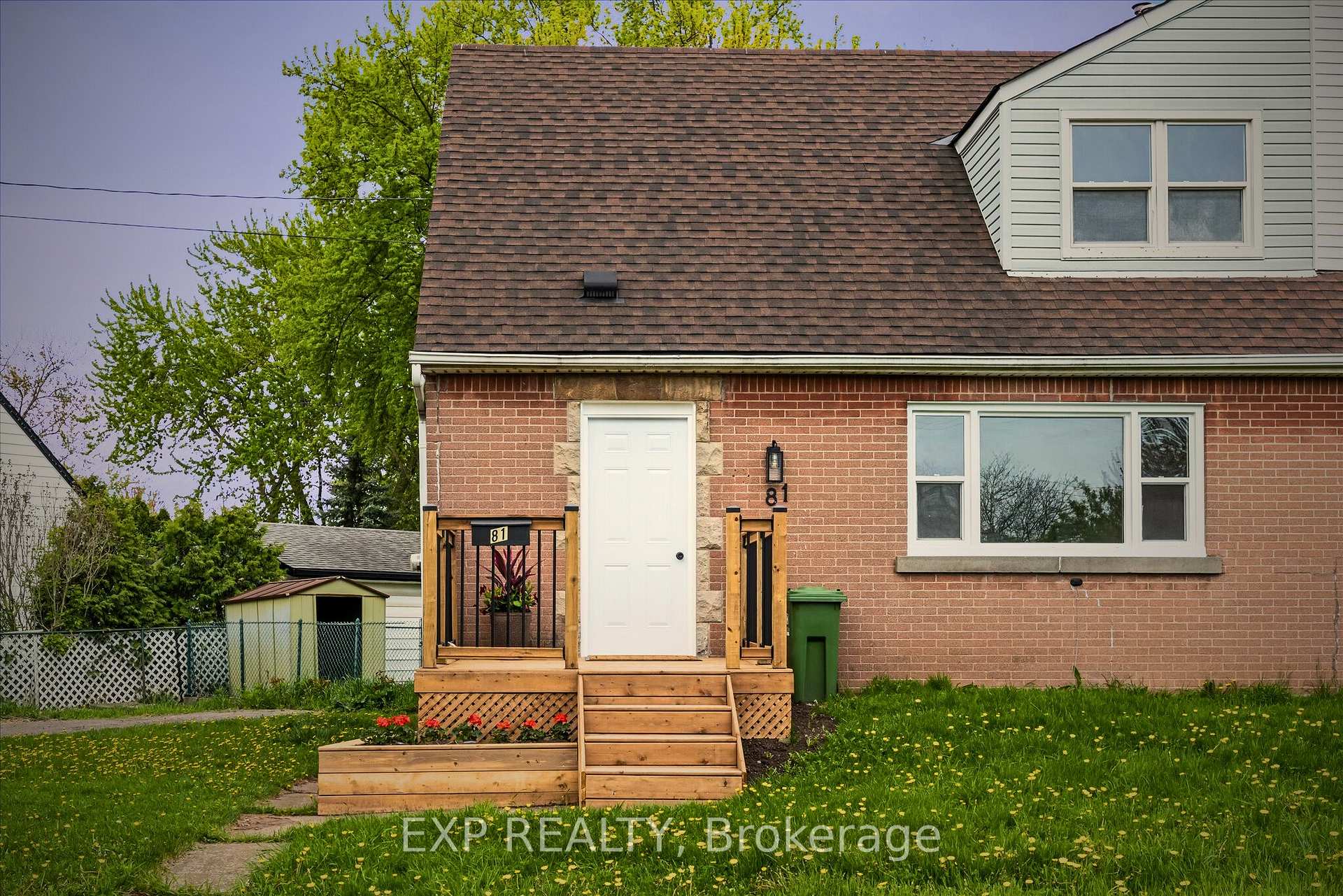 Photo 3 of 81 Armstrong Avenue, Hamilton, McQuesten — HOMEH