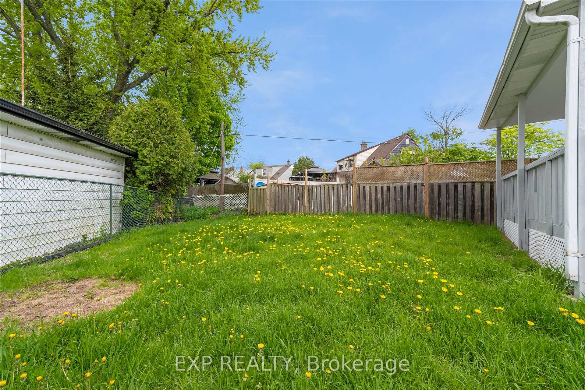 Photo 28 of 81 Armstrong Avenue, Hamilton, McQuesten — HOMEH