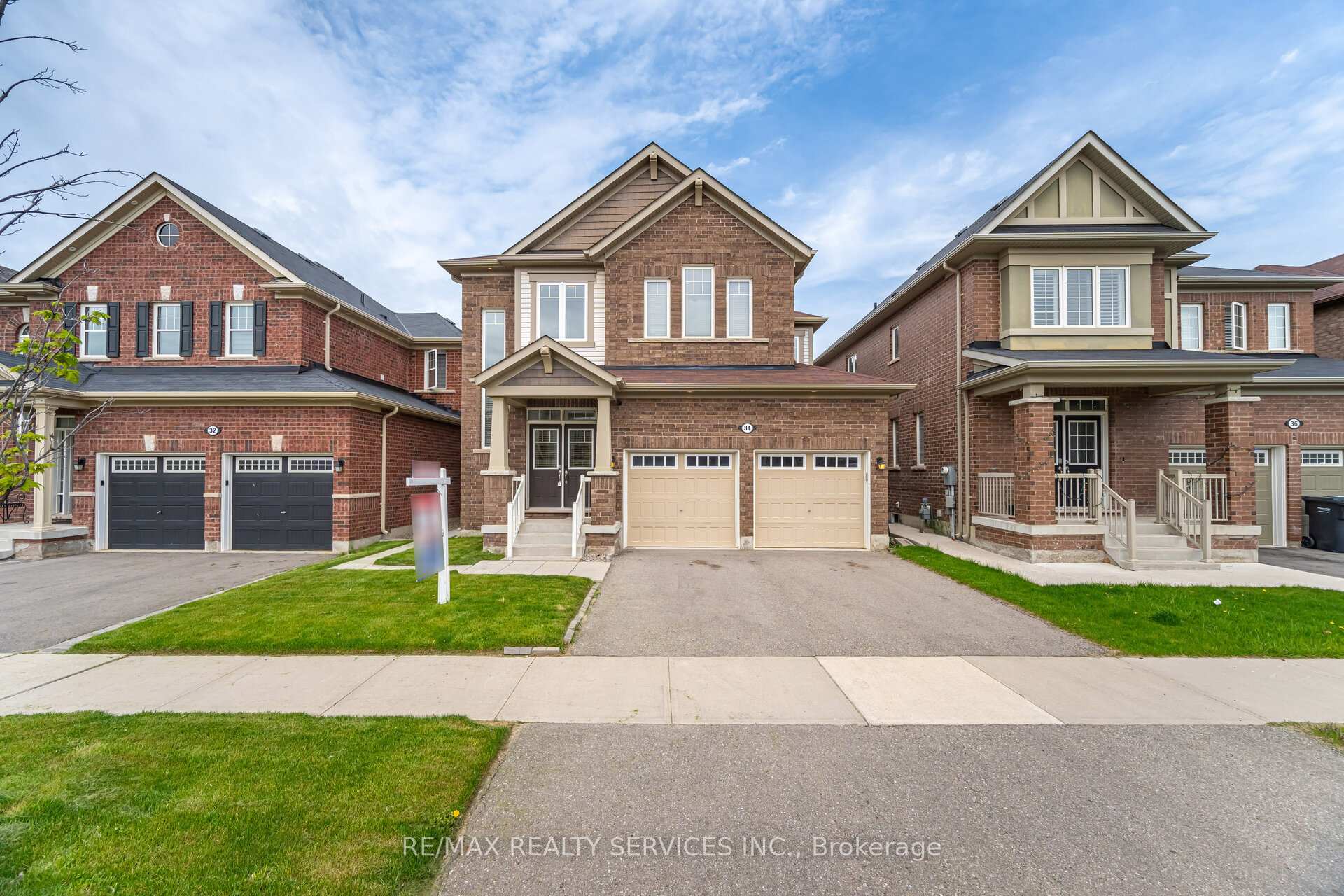 Photo 9 of 34 Jemima Road, Brampton, Northwest Brampton — HOMEH