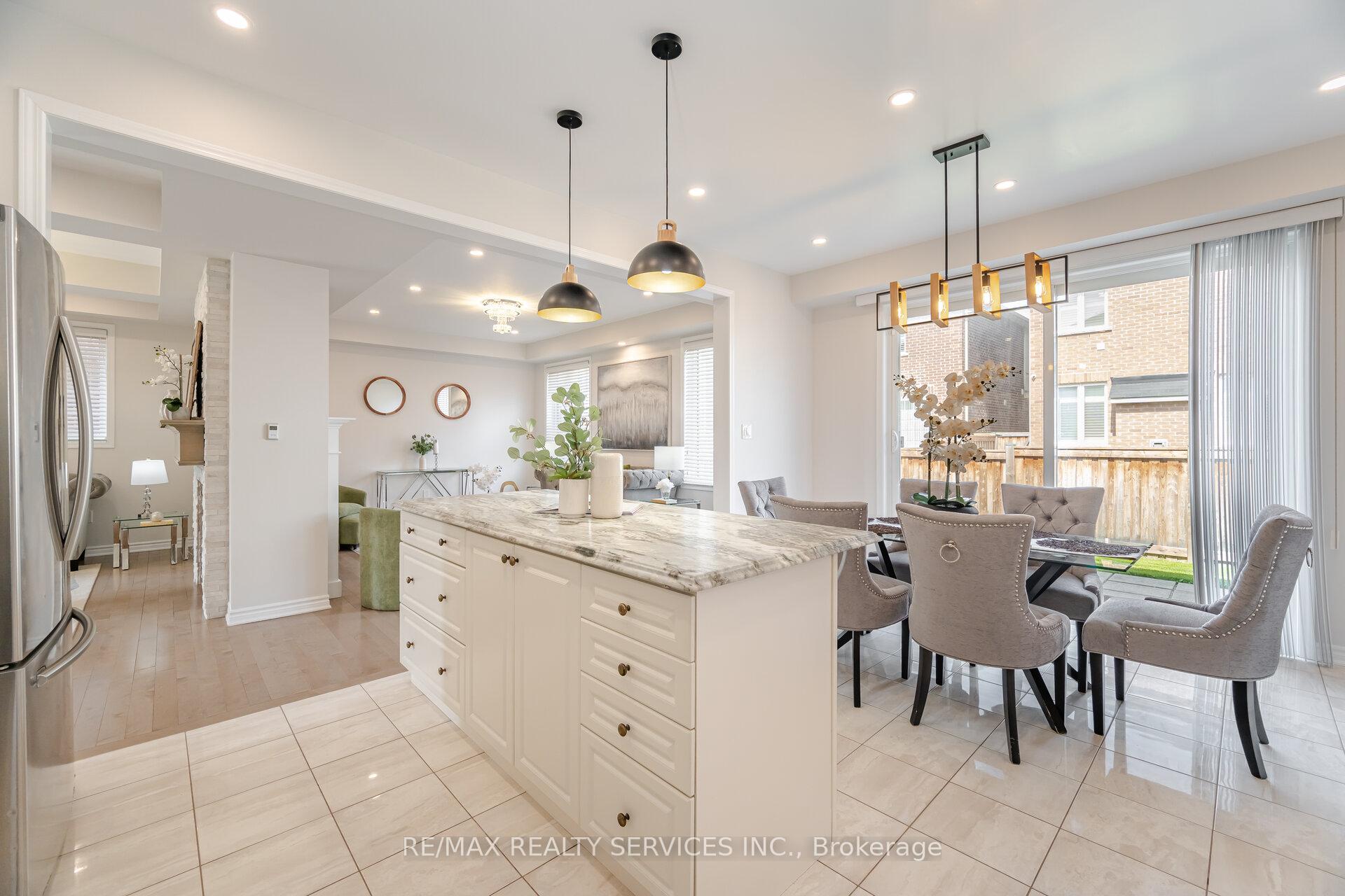 Photo 13 of 34 Jemima Road, Brampton, Northwest Brampton — HOMEH