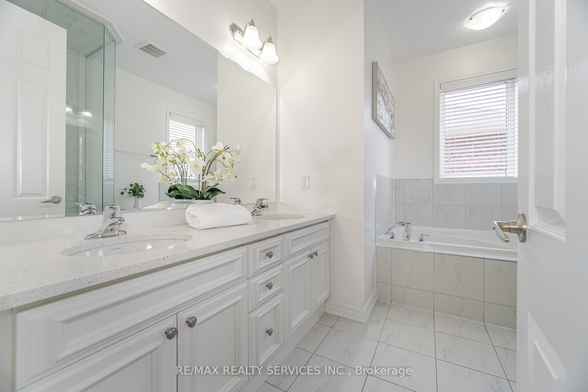 Photo 20 of 34 Jemima Road, Brampton, Northwest Brampton — HOMEH
