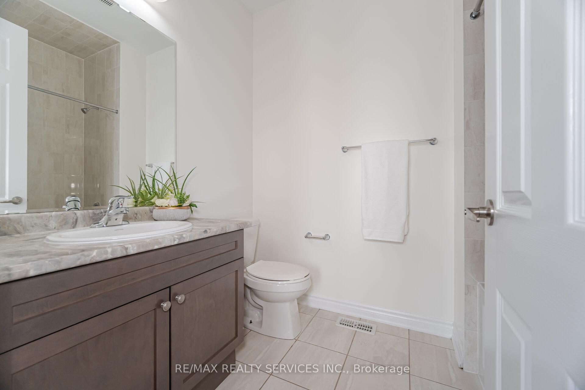 Photo 31 of 34 Jemima Road, Brampton, Northwest Brampton — HOMEH