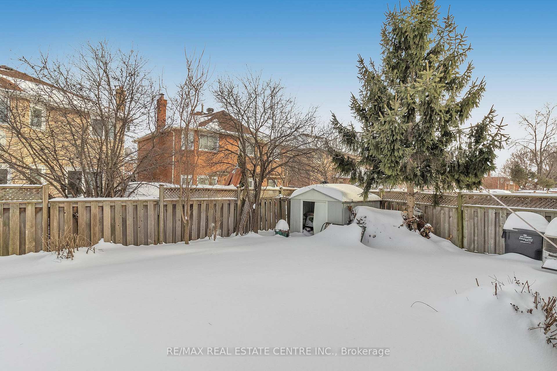 Photo 47 of 29 Halldorson Trail, Brampton, Fletcher's Creek South — HOMEH