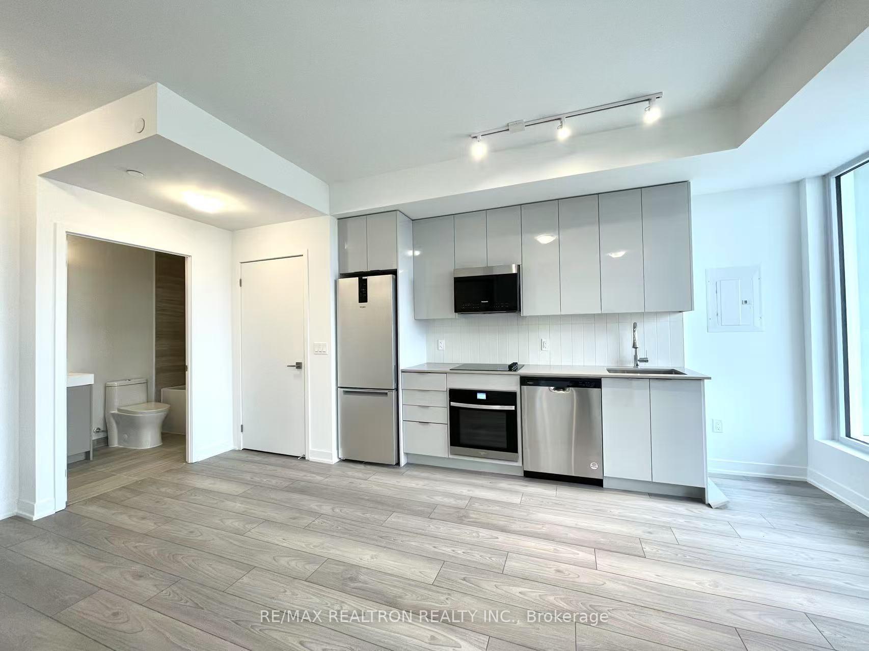 Photo 3 of Unit 2029, 498 Caldari Road, Vaughan, Concord — HOMEH