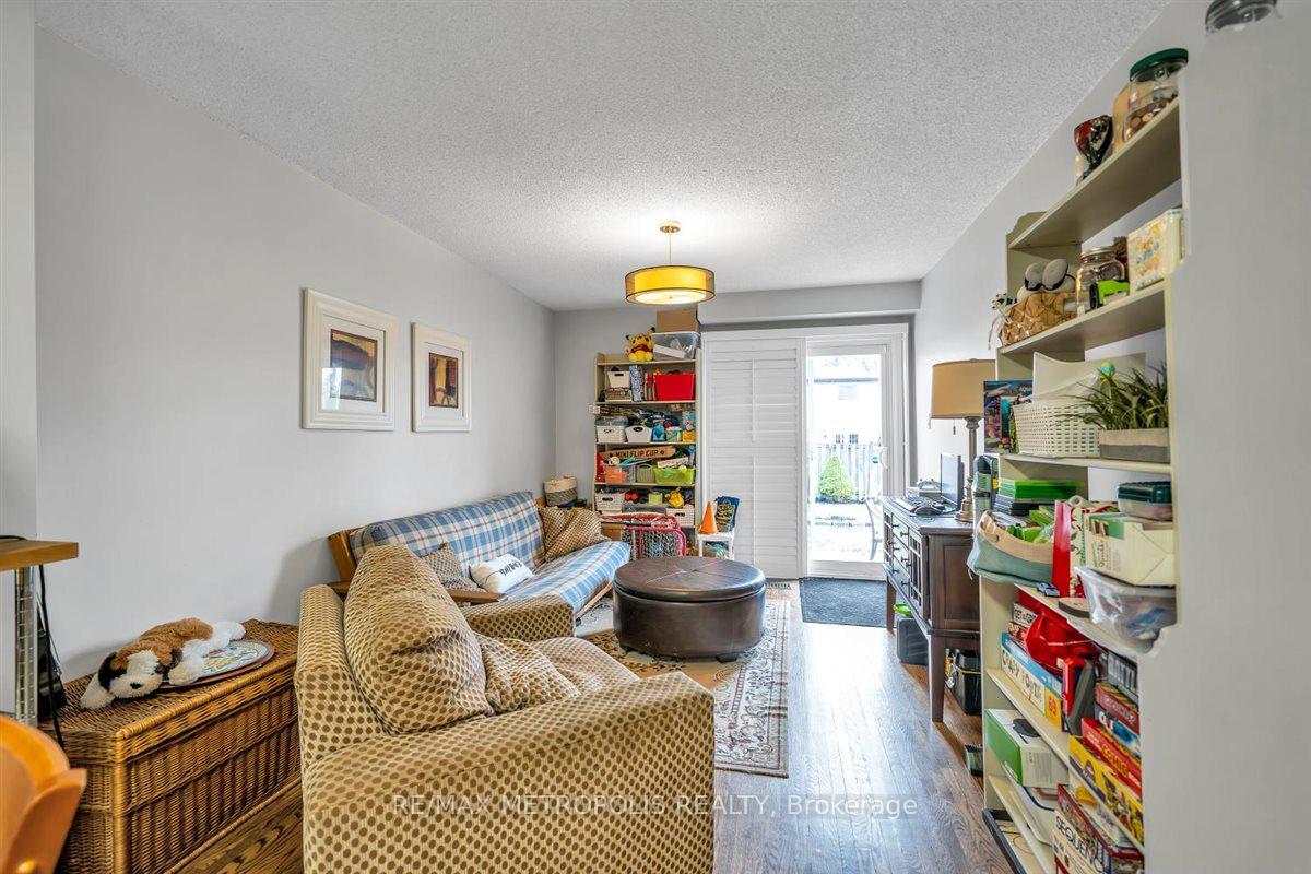 Photo 19 of 1125 Cedarcroft Crescent, Pickering, Liverpool — HOMEH