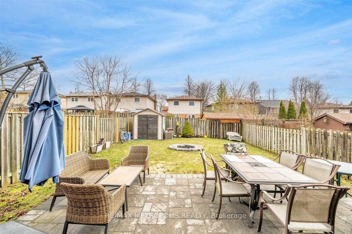 Photo 26 of 1125 Cedarcroft Crescent, Pickering, Liverpool — HOMEH