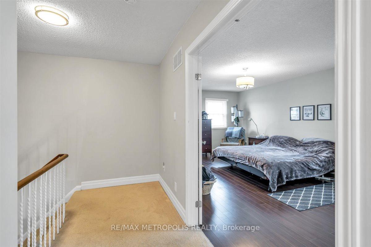 Photo 29 of 1125 Cedarcroft Crescent, Pickering, Liverpool — HOMEH